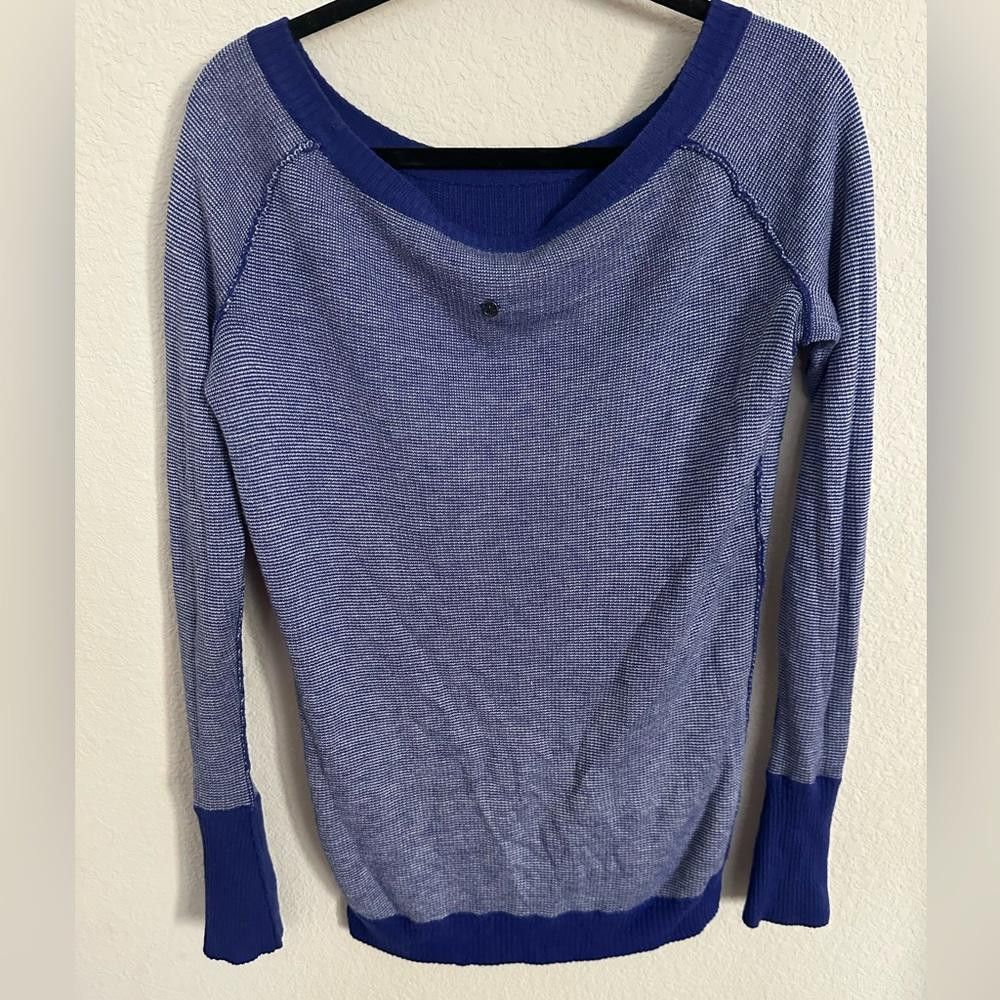 Lululemon Lululemon Chai Time II Reversible Knit Sweater Blue 8 Size M / US 6-8 / IT 42-44 - 7 Thumbnail
