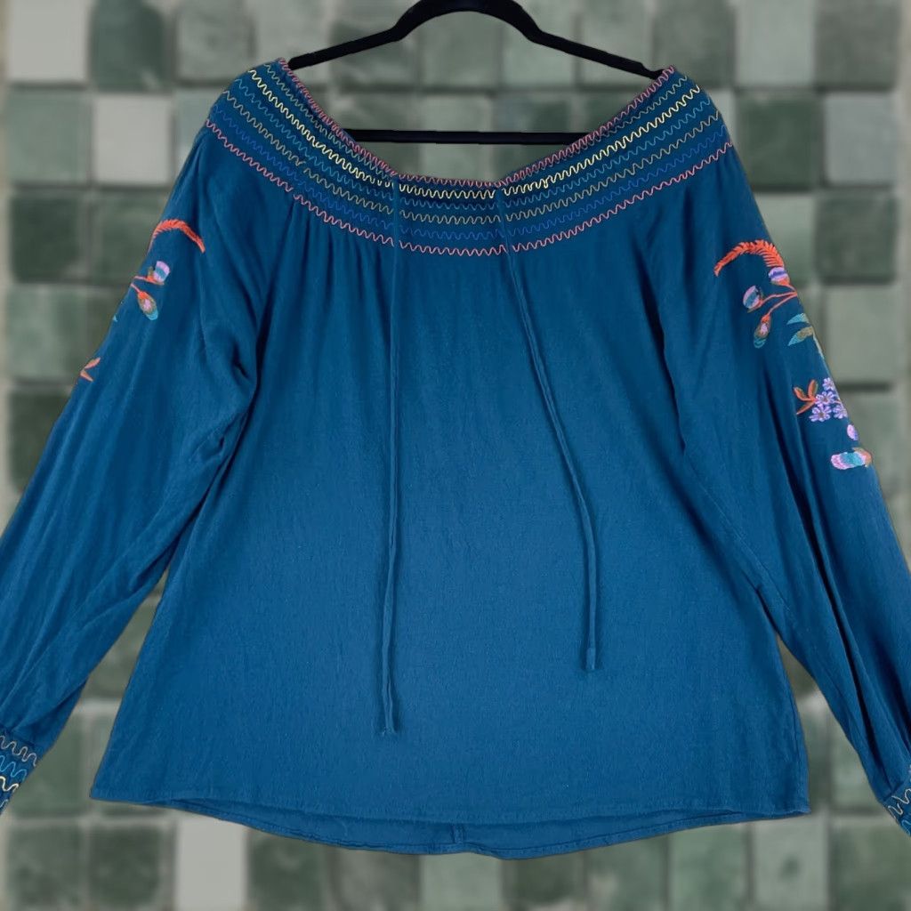 Vintage Umgee Blue Off Shoulder Floral Embroidered Shirt Womens Pullover Size M Size M / US 6-8 / IT 42-44 - 1 Thumbnail