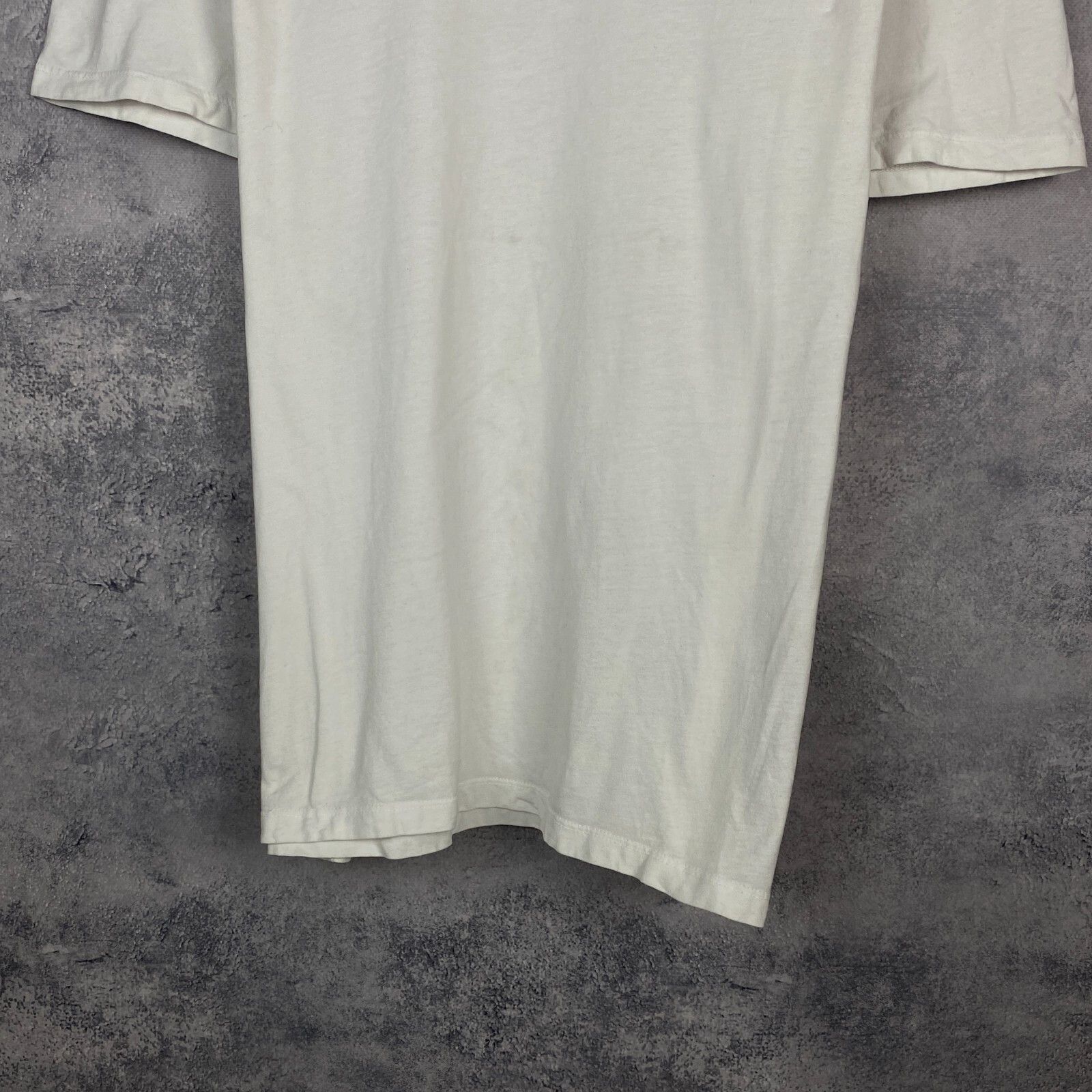 Allsaints Allsaints Tee Men's Size L White Short Sleeve ` Size US L / EU 52-54 / 3 - 3 Thumbnail