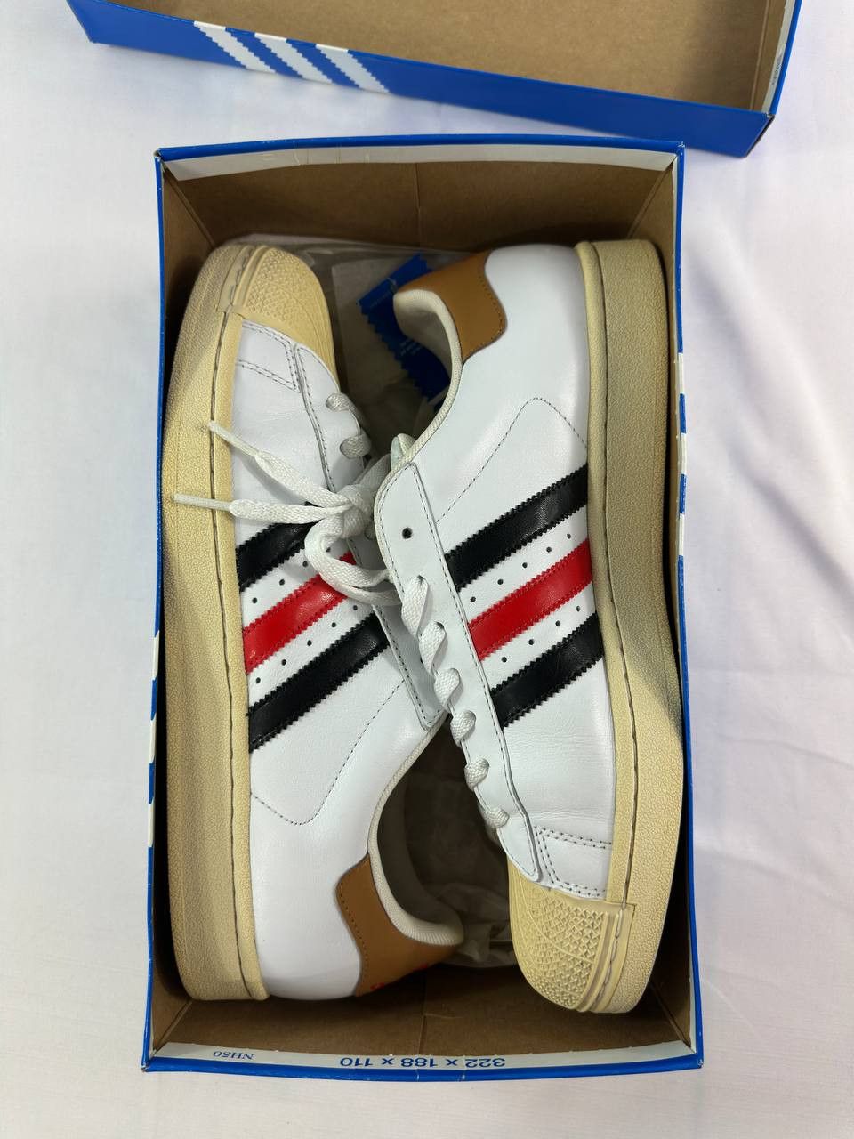 Adidas adidas Superstar 2 NBA 2010 Sneakers Size US 11 / EU 44 - 11 Thumbnail