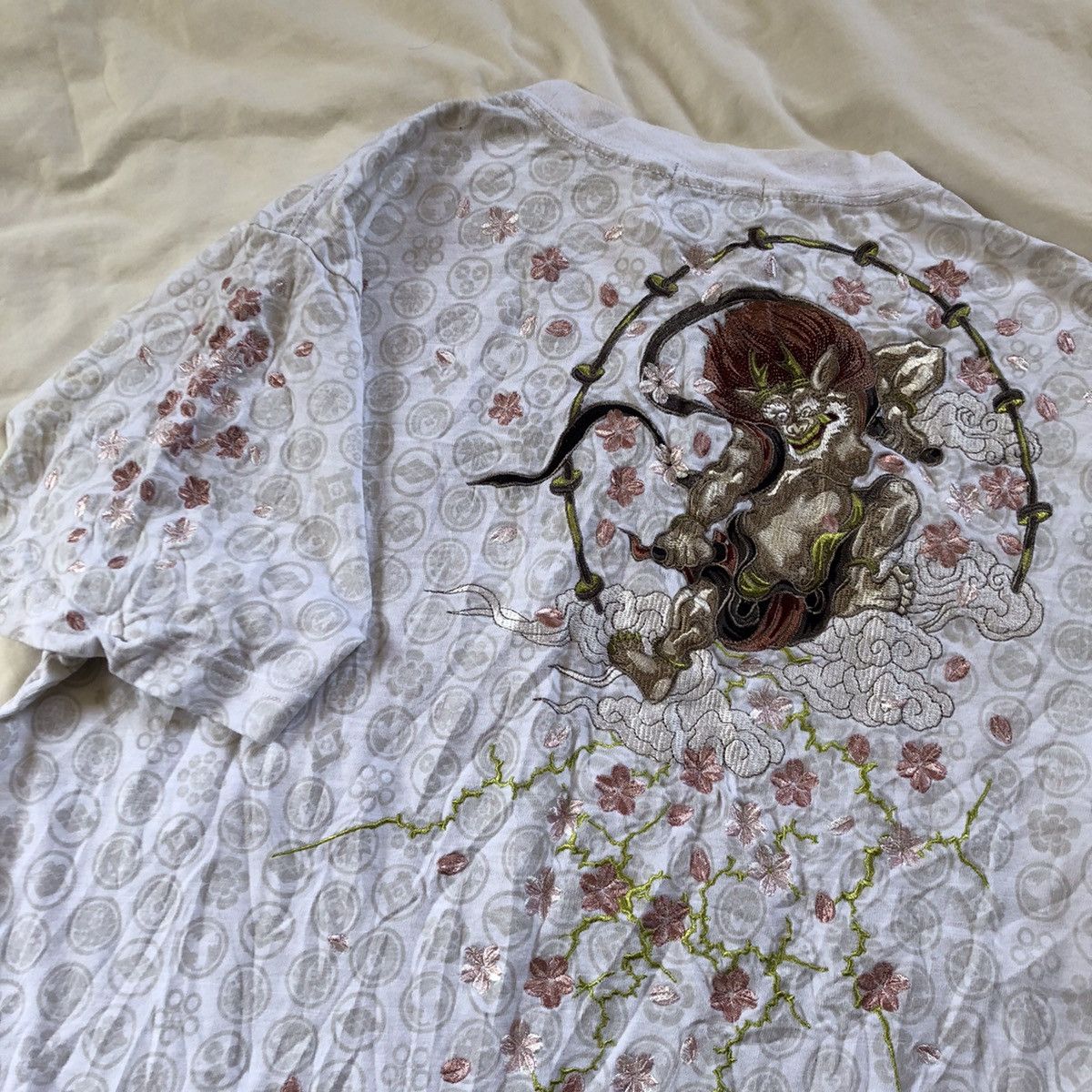 Japanese Brand KARAKURI Tamashi Embroidery Japanese Tradition T-Shirt Size US L / EU 52-54 / 3 - 3 Thumbnail
