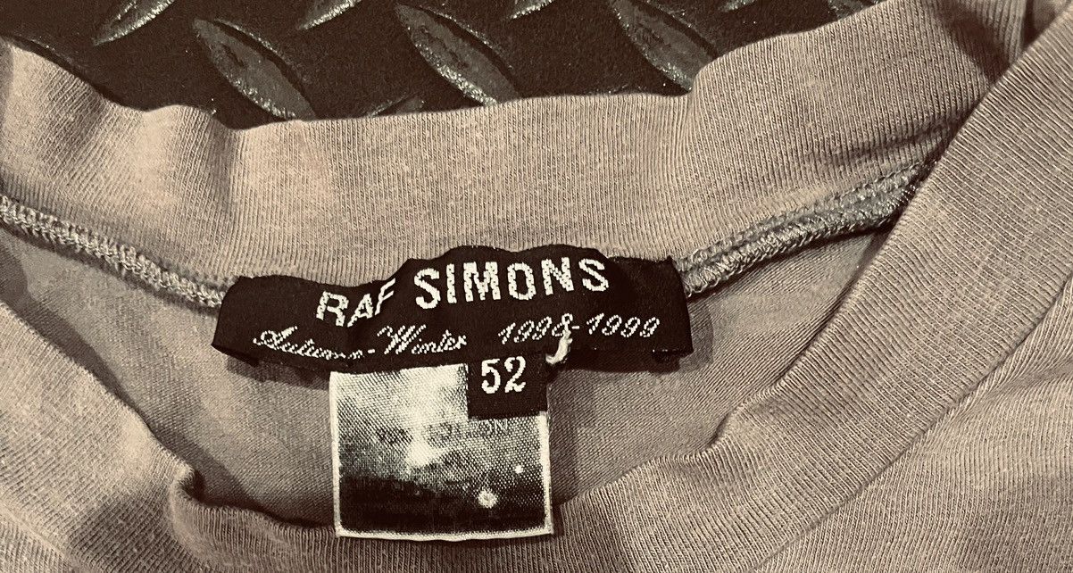 Raf Simons Raf Simons A/W 1998 Radioactivity Tee Size US S / EU 44-46 / 1 - 3 Thumbnail