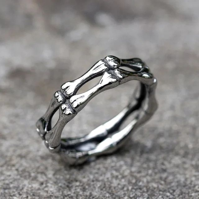 Jewelry Simple Gothic Skull Bone Rings Size ONE SIZE - 5 Thumbnail