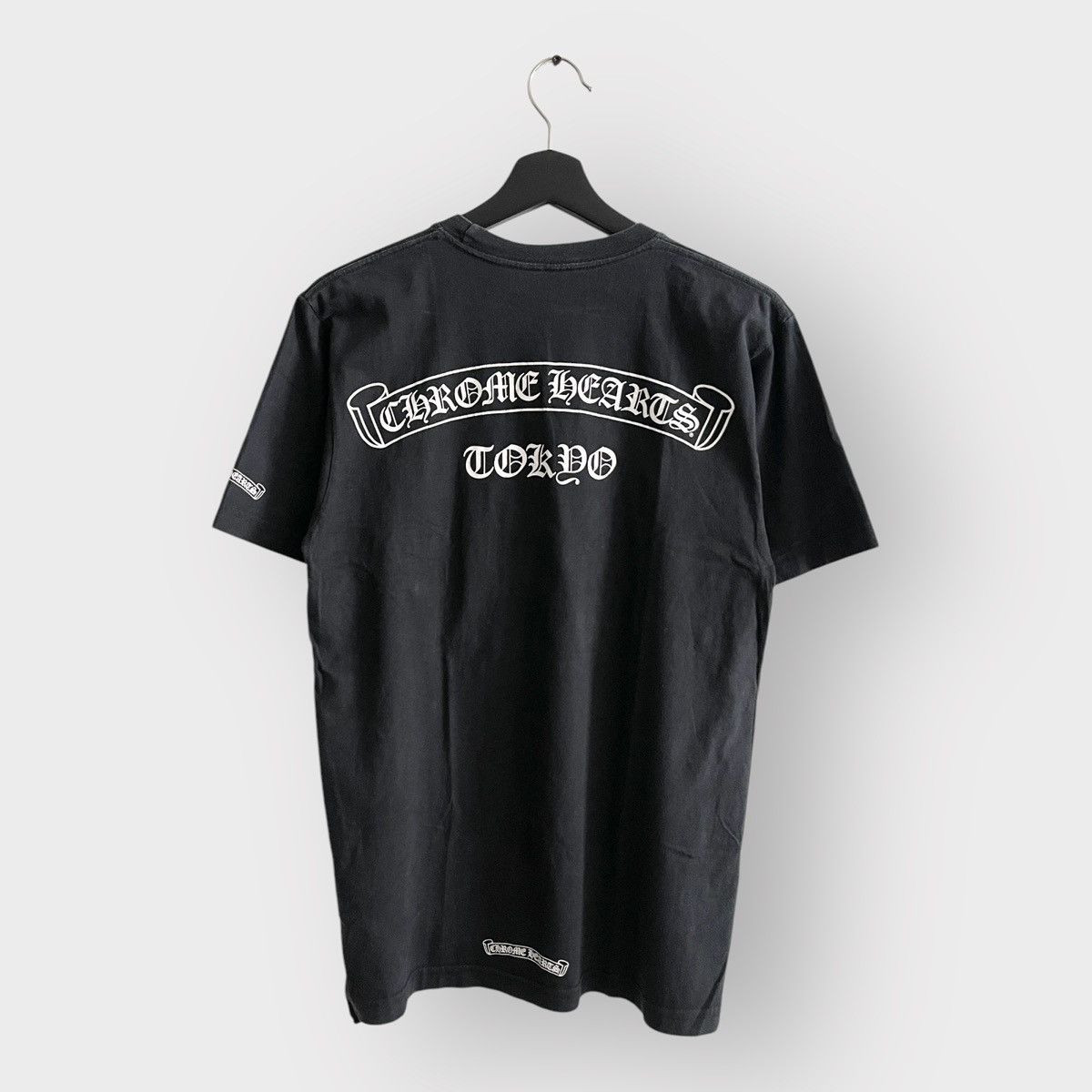 Chrome Hearts STEAL! 2010s Chrome Hearts Tokyo Scroll Logo Pocket Tee (M) |  Grailed