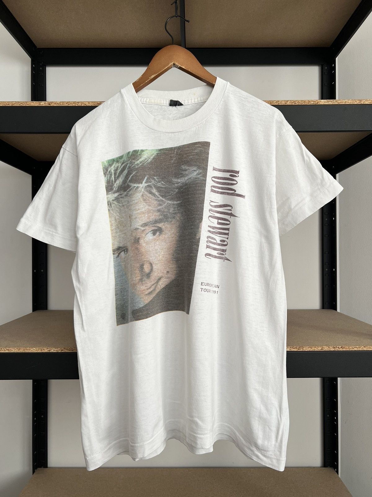 Band Tees Vintage 1991 Rod Stewart Rhythm of My Heart Tour T-shirt Size US XL / EU 56 / 4 - 1 Thumbnail