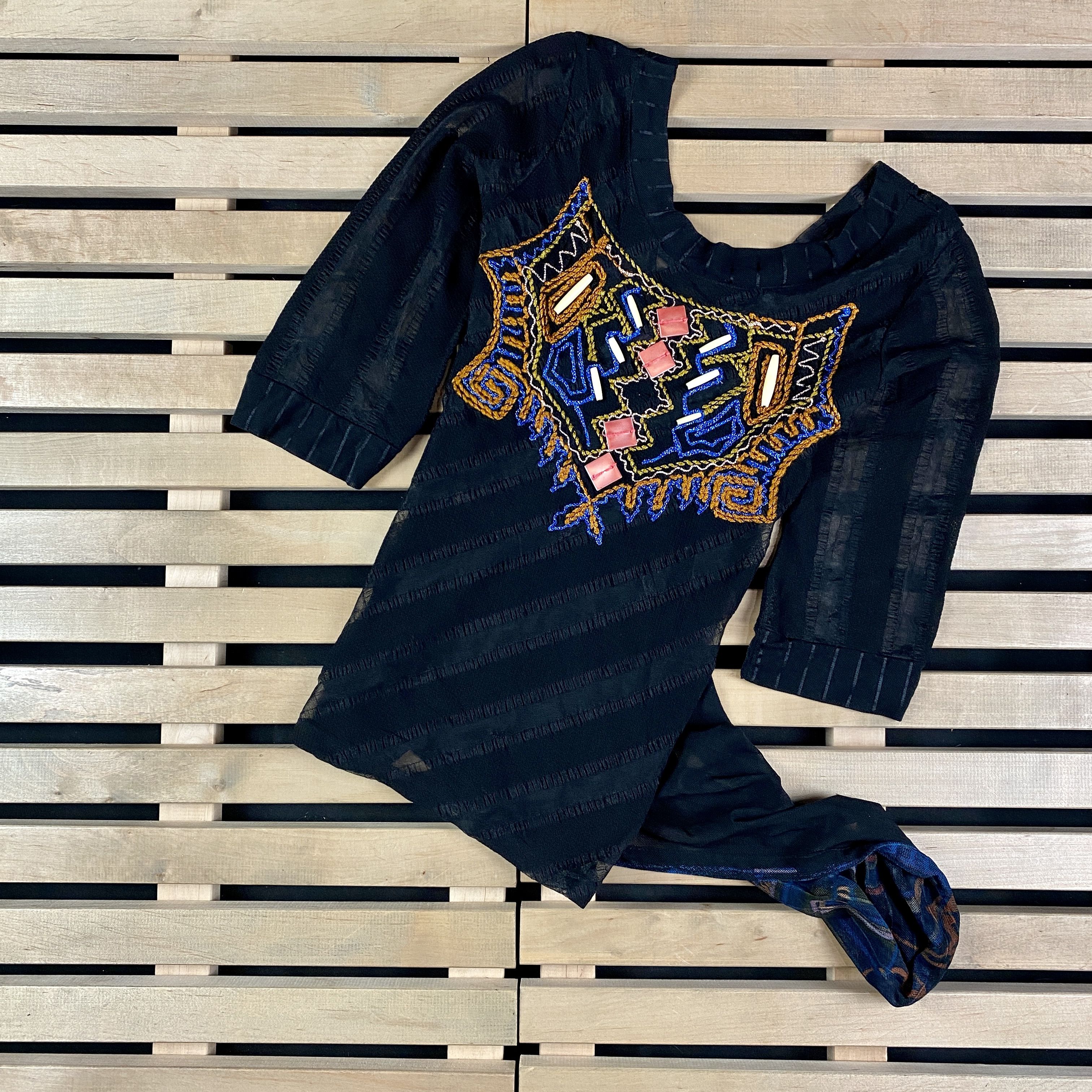 Other Women’s Blouse Long Sleeves T-Shirt Save The Queen Size M-L Size M / US 6-8 / IT 42-44 - 1 Thumbnail