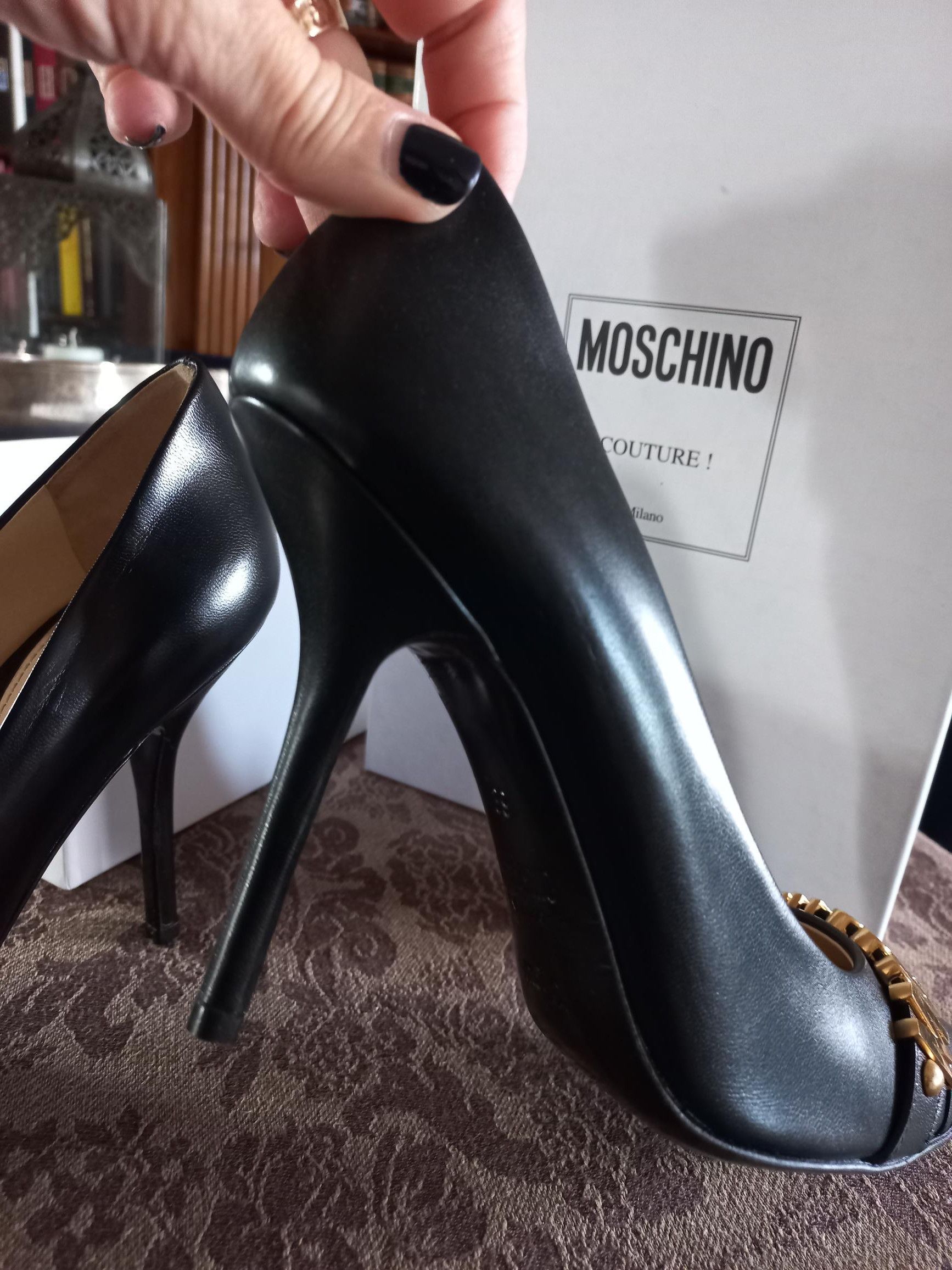 Moschino Tacchi Moschino Size US 8 / IT 38 - 2 Thumbnail