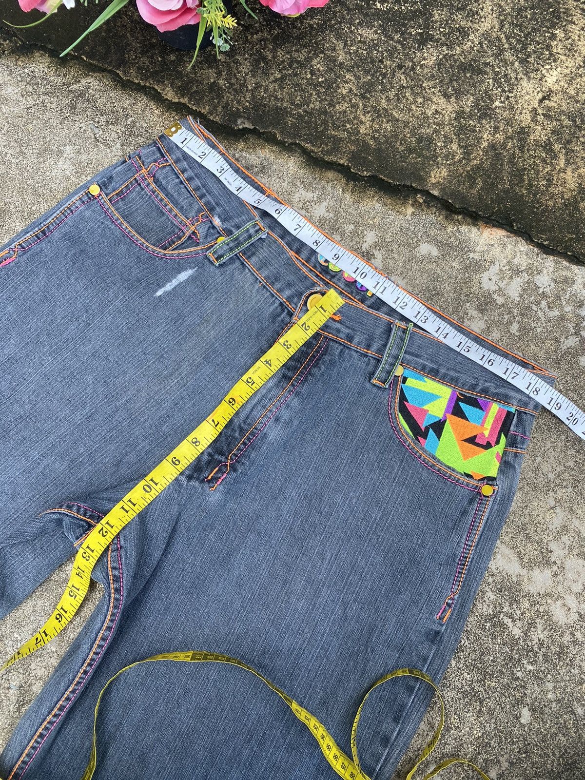 Coogi Vintage Y2K Coogi Colourful Embroidery Black Jeans Size US 37 - 12 Thumbnail