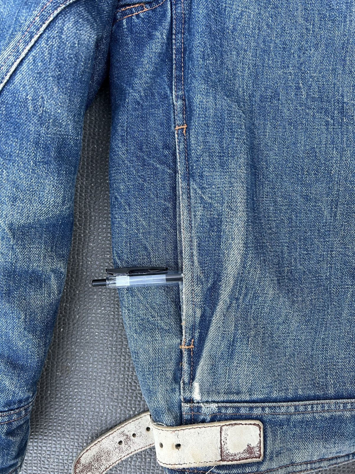 Emporio Armani Emporio Armani 80s Denim B-3 Military Flight / Work Jacket Size US L / EU 52-54 / 3 - 6 Thumbnail