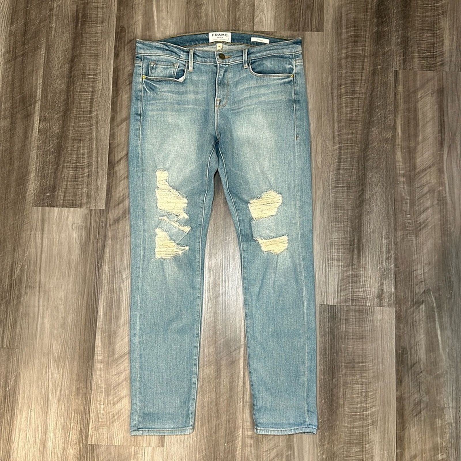 Frame Frame Le Garçon Lucielle Distressed Boyfriend Jeans - 28 Size 28" / US 6 / IT 42 - 1 Thumbnail