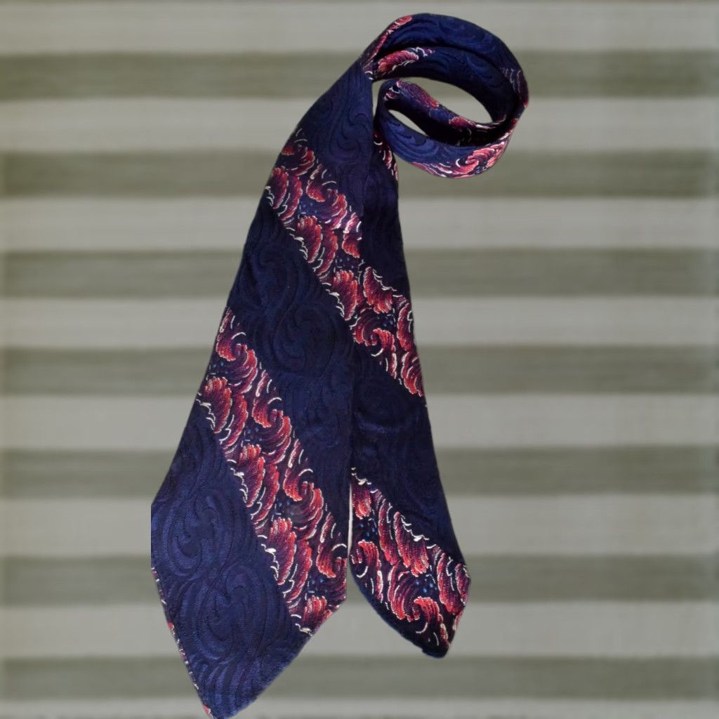 VINTAGE Neck Tie Tower Fashion 30s Jacquard Blue Red Stripe Rayon 47