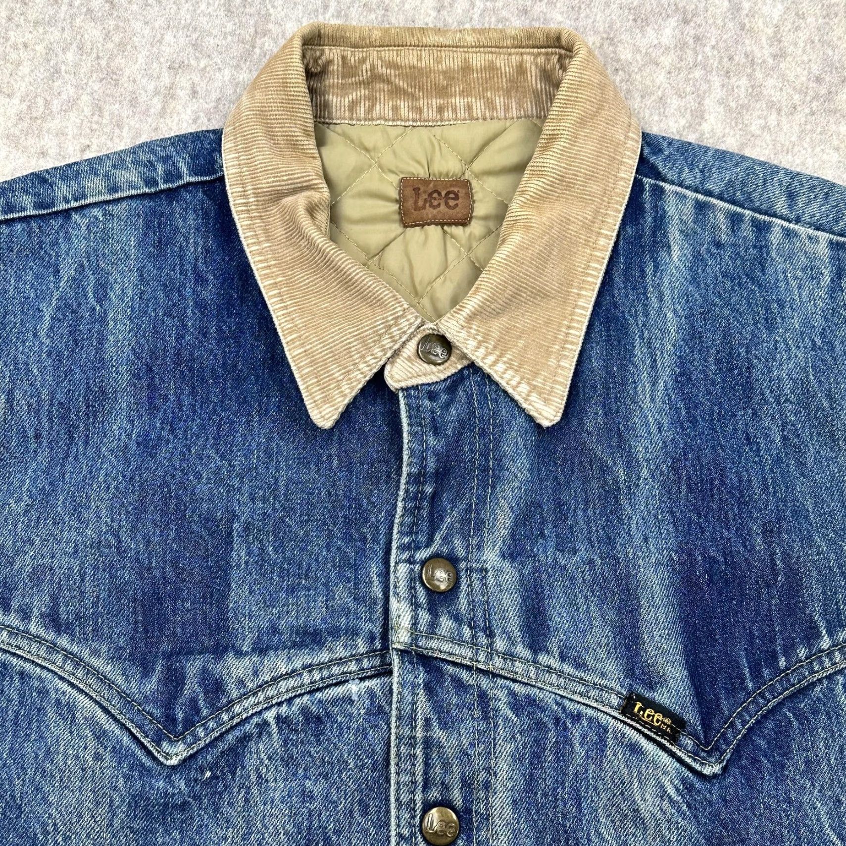 Lee VINTAGE Lee Vest Mens XL Blue Denim Corduroy Collar Quilted Lined Made USA 90s Size US XL / EU 56 / 4 - 4 Thumbnail