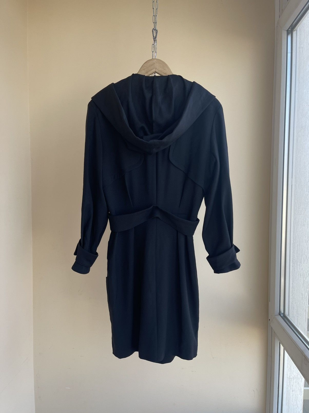 Thierry Mugler Activ Sculptural Fitted Button Wool Hooded Coat Vintage 80s Size L / US 10 / IT 46 - 3 Thumbnail