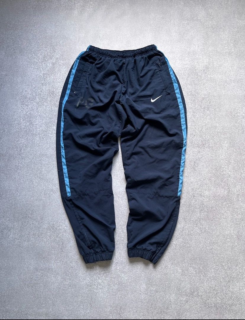 Nike × Vintage Vintage Nike Swoosh Baggy Nylon Trackpants Y2K XL Size US 36 / EU 52 - 1 Thumbnail