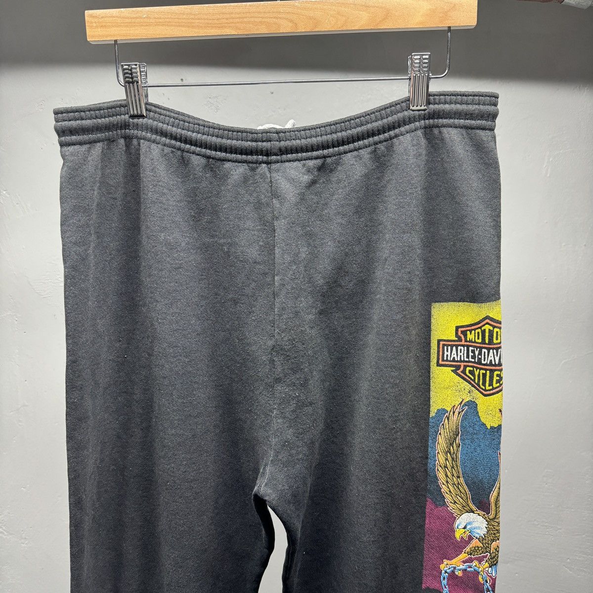 Harley Davidson 90s Harley Thrashed Eagle Chain Sweatpants ERD Grunge Chrome Size US 34 / EU 50 - 3 Thumbnail