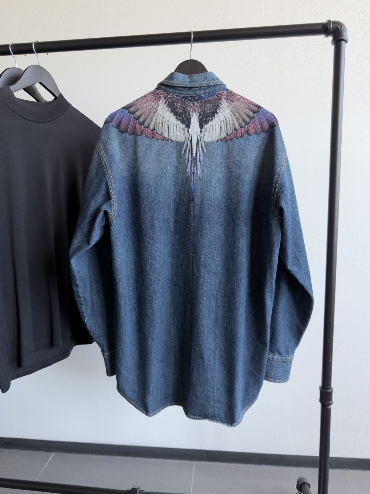 Marcelo Burlon County of Milan Feather Collar Denim Jacket Size US XL / EU 56 / 4 - 4 Thumbnail