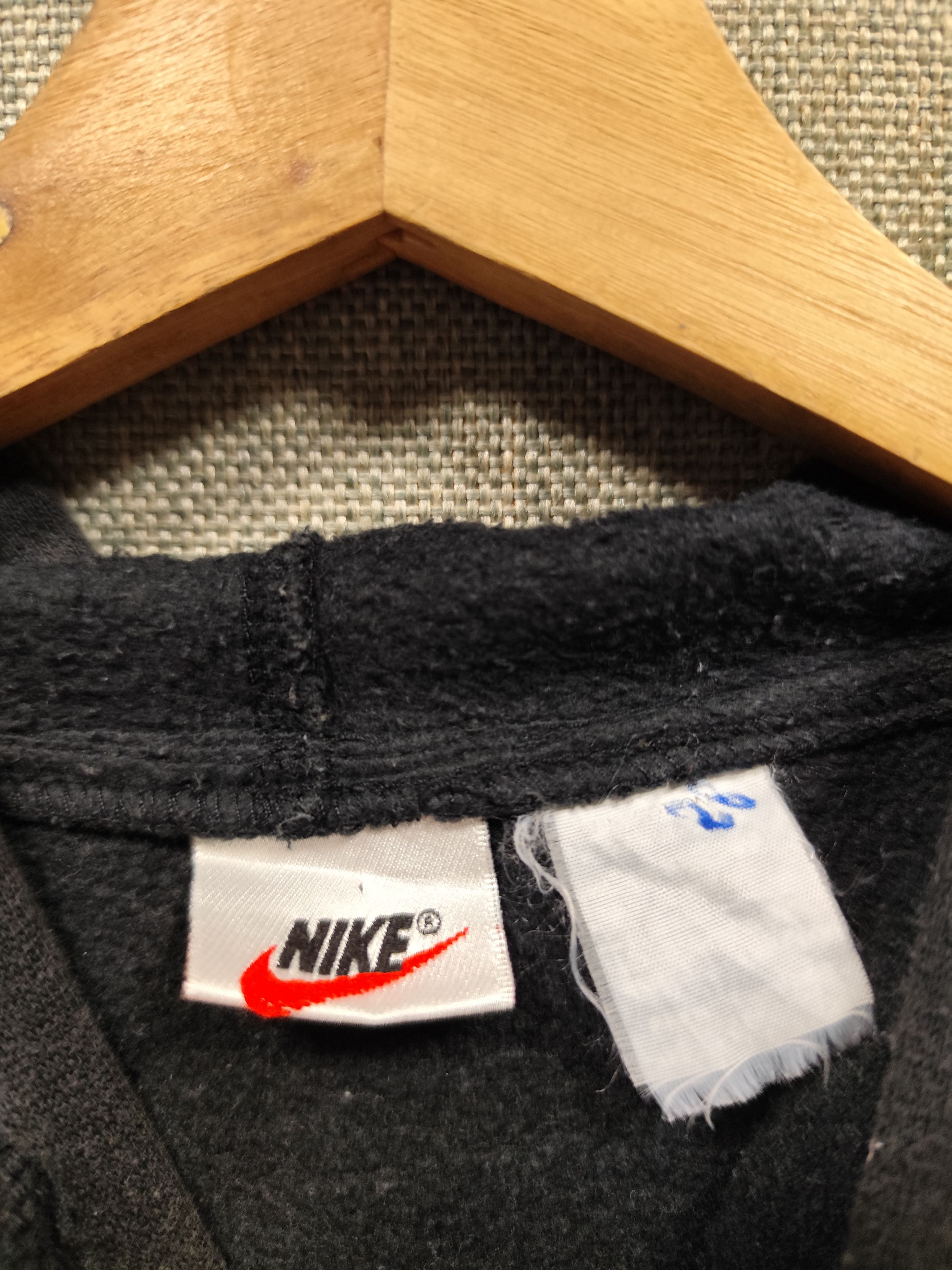Nike Vintage 90s nike hoodie spell out Size US XL / EU 56 / 4 - 4 Thumbnail