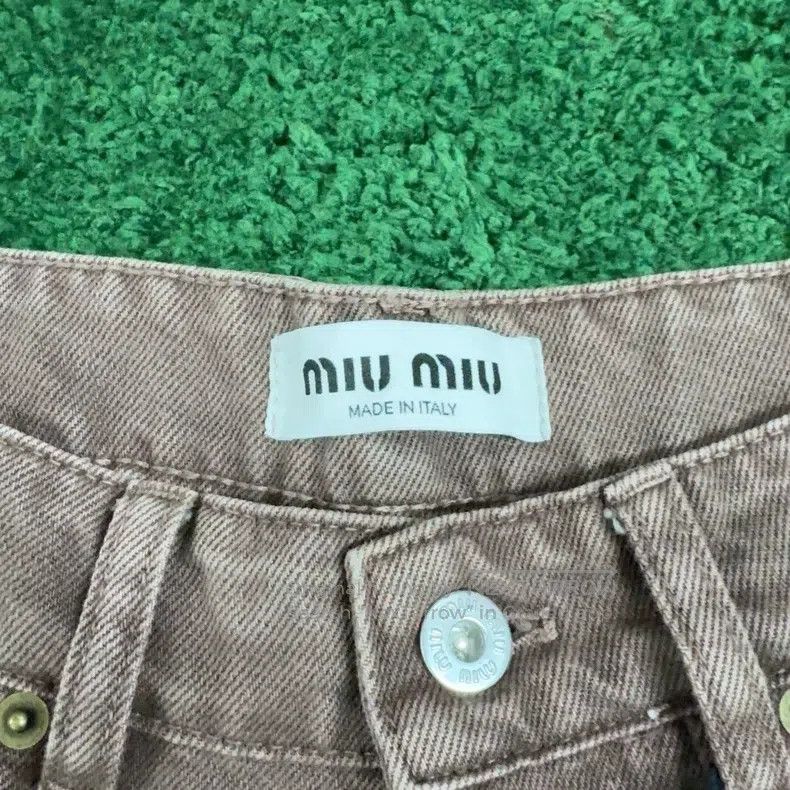 Miu Miu Miu Miu 25 Denim shorts Size 22" - 4 Thumbnail