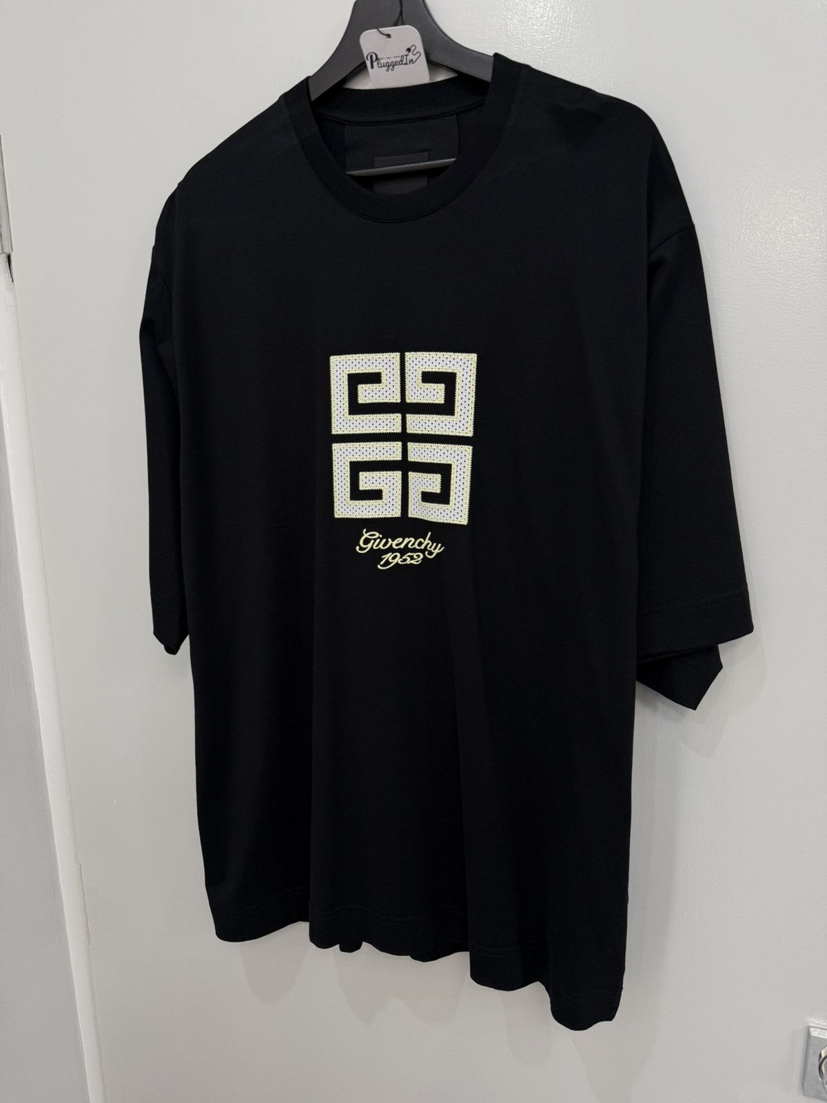 Givenchy Givenchy Script Logo Shirt Size US M / EU 48-50 / 2 - 3 Thumbnail