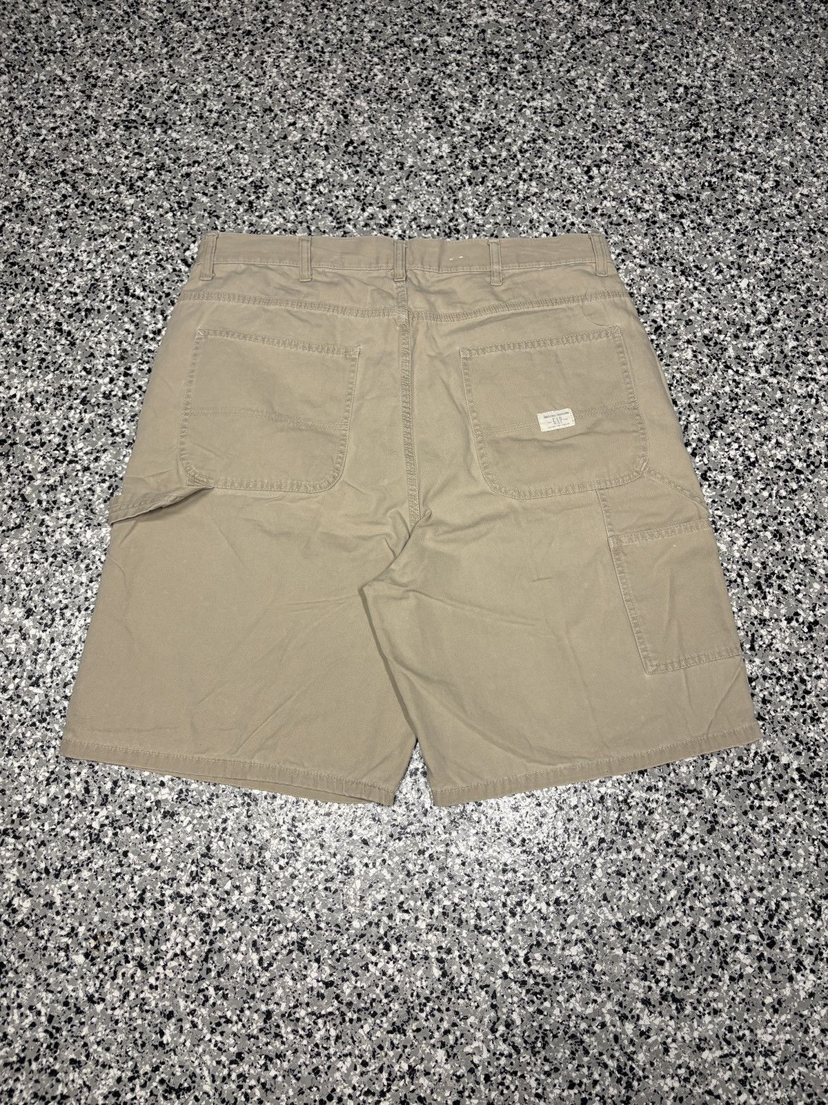 Gap Vintage Gap Light Khaki Carpenter Loose Baggy Shorts Size 38 Size US 38 / EU 54 - 2 Thumbnail