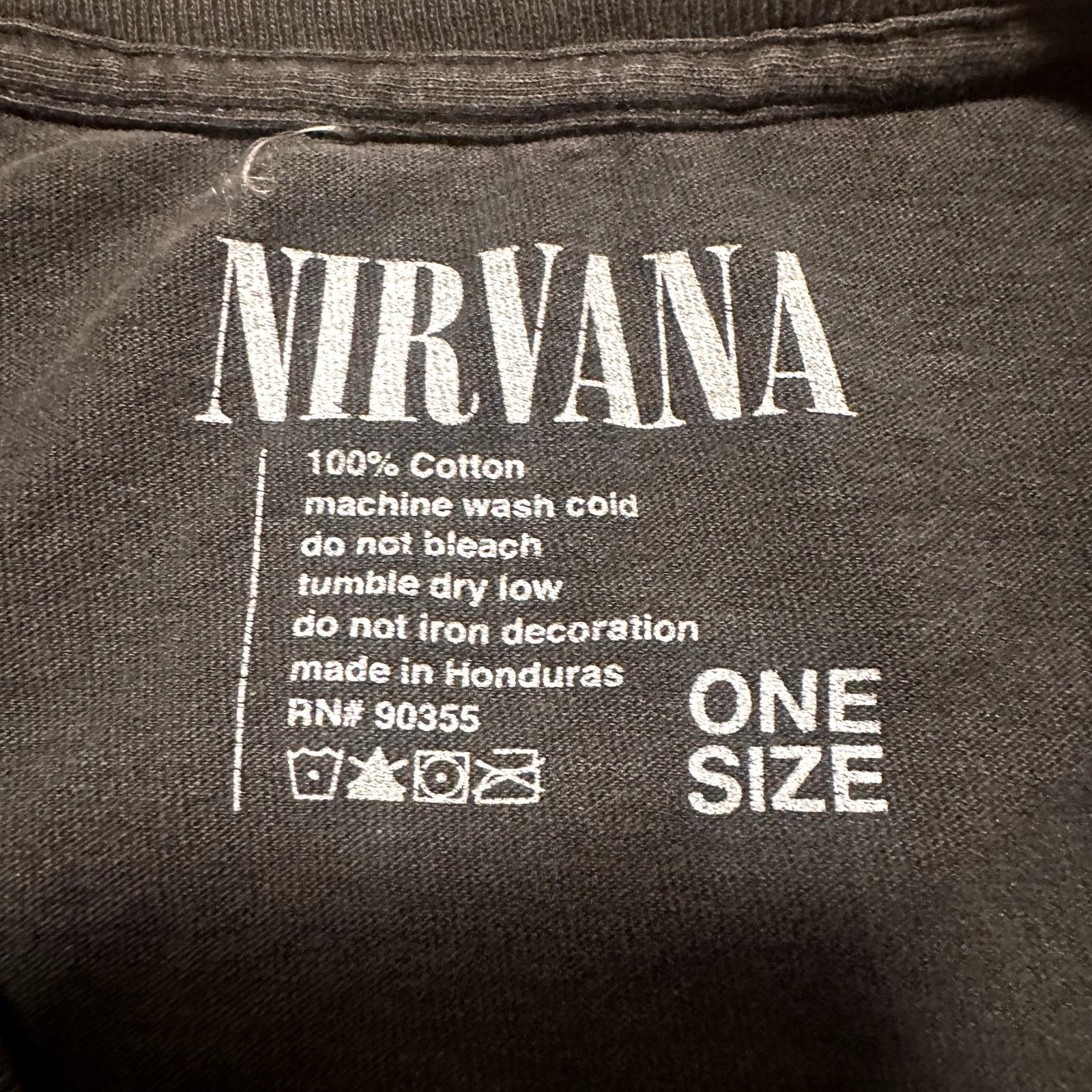 & Other Stories 2018 Modern Distressed Trashed Oversized Nirvana T-Shirt Size US XXL / EU 58 / 5 - 4 Thumbnail