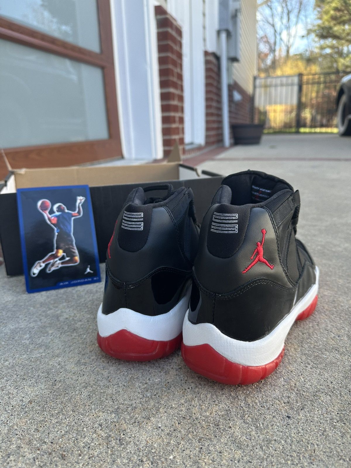 Jordan Brand × Nike Jordan 11 Bred (2001s) Size US 12 / EU 45 - 5 Thumbnail