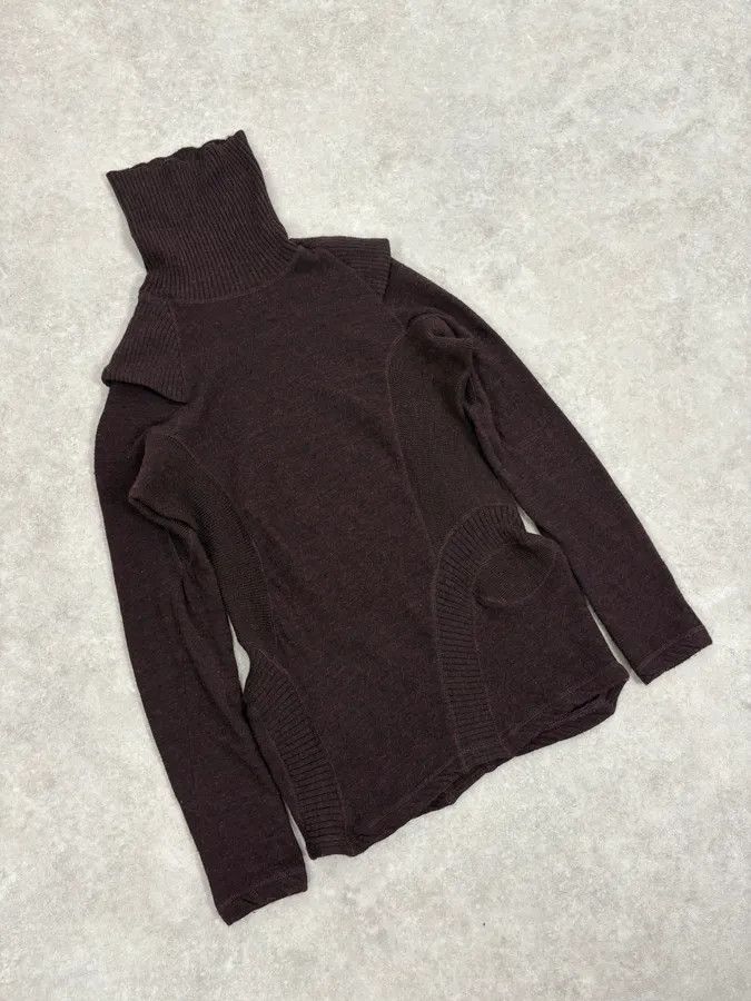 Jean Paul Gaultier 2000s Jean Paul Gaultier Asymetrical Burgundy Turtleneck Size S / US 4 / IT 40 - 7 Thumbnail