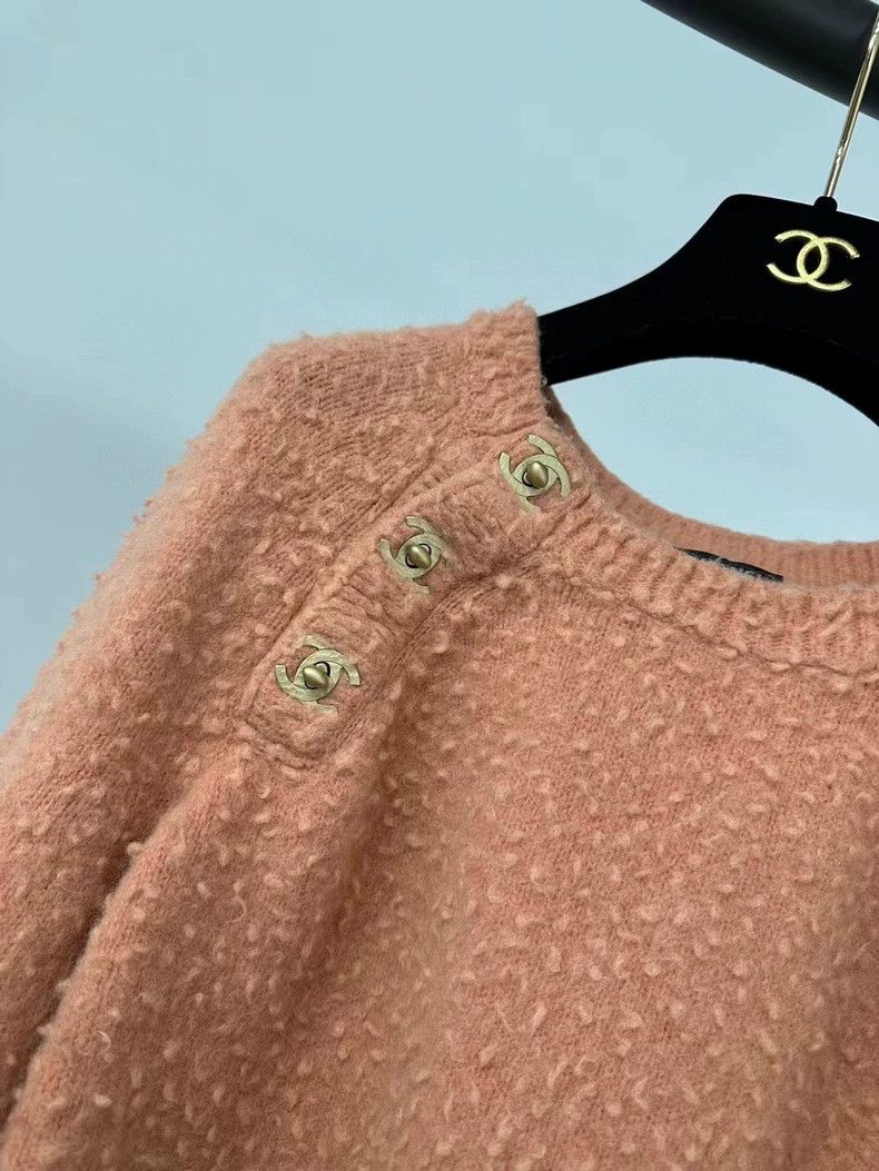 Chanel Chanel Orange schoolbag button sweater Size XS / US 0-2 / IT 36-38 - 3 Thumbnail