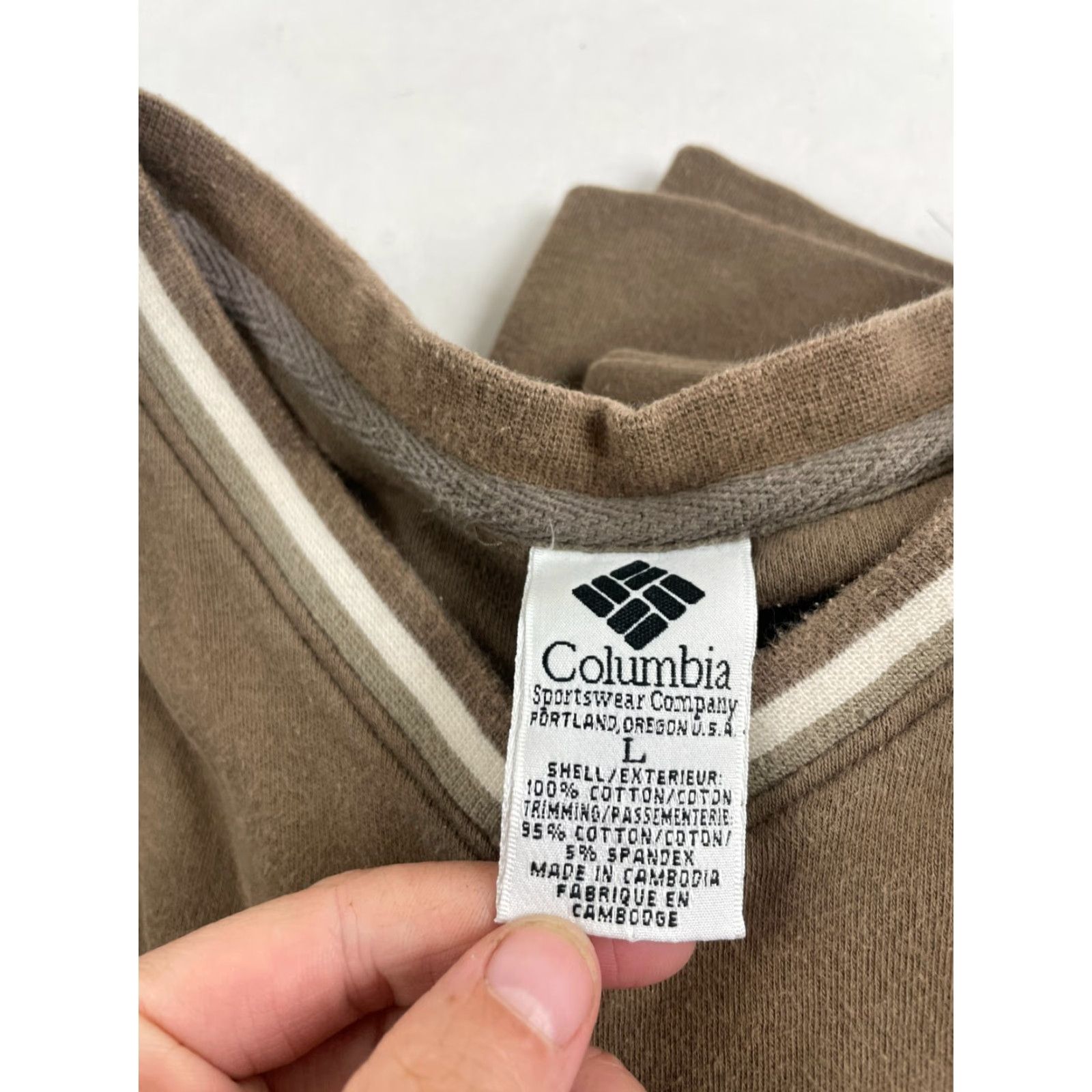 Logo 7 Columbia Sweater Men L Brown V-neck Pullover Logo Print Long Sleeve Size US L / EU 52-54 / 3 - 6 Thumbnail