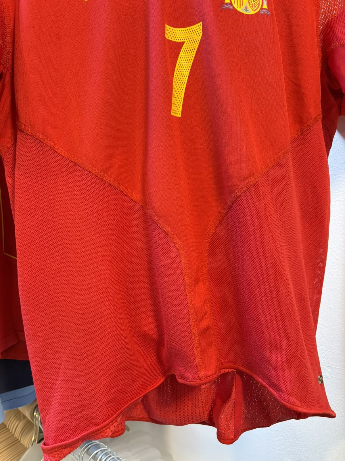 Adidas Vintage 2004-2006 Spain Football Team Home Kit Size US L / EU 52-54 / 3 - 17 Thumbnail