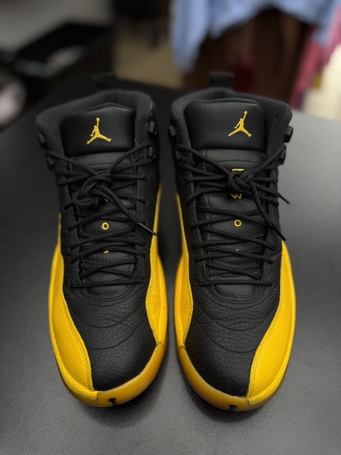 Jordan Brand × Nike Jordan 12 University Gold Size 10 Pre Owned 🧼 Size US 10 / EU 43 - 4 Thumbnail