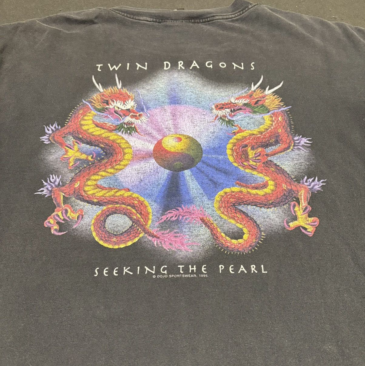Vintage 90s Cropped Dojo Athletics “Twin Dragons” tee Size US L / EU 52-54 / 3 - 6 Thumbnail