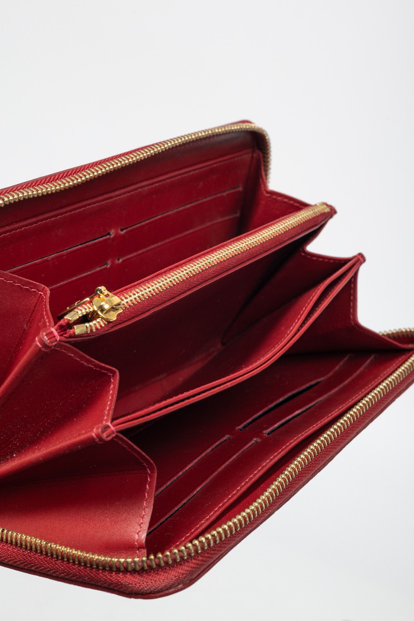 Louis Vuitton Louis Vuitton Zippy Pomme D'Amour Monogram Vernis Wallet Size ONE SIZE - 7 Thumbnail