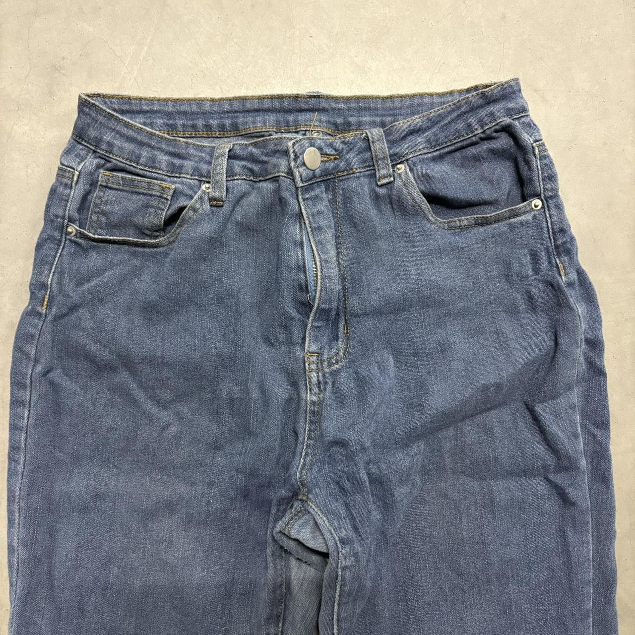 Vintage Crazy Vintage Y2K/2000s Super Baggy Super Wideleg Medium wash Denim Jeans! Size US 28 / EU 44 - 2 Thumbnail