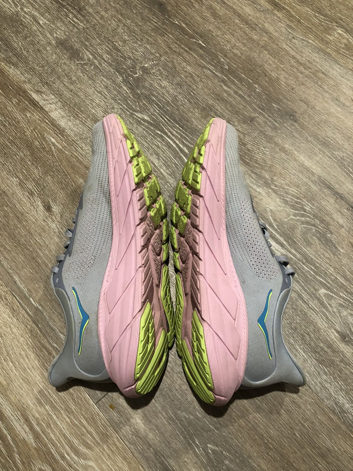 Hoka Hoka Arahi 7 1147851-GLP Size US 10 / IT 40 - 16 Thumbnail