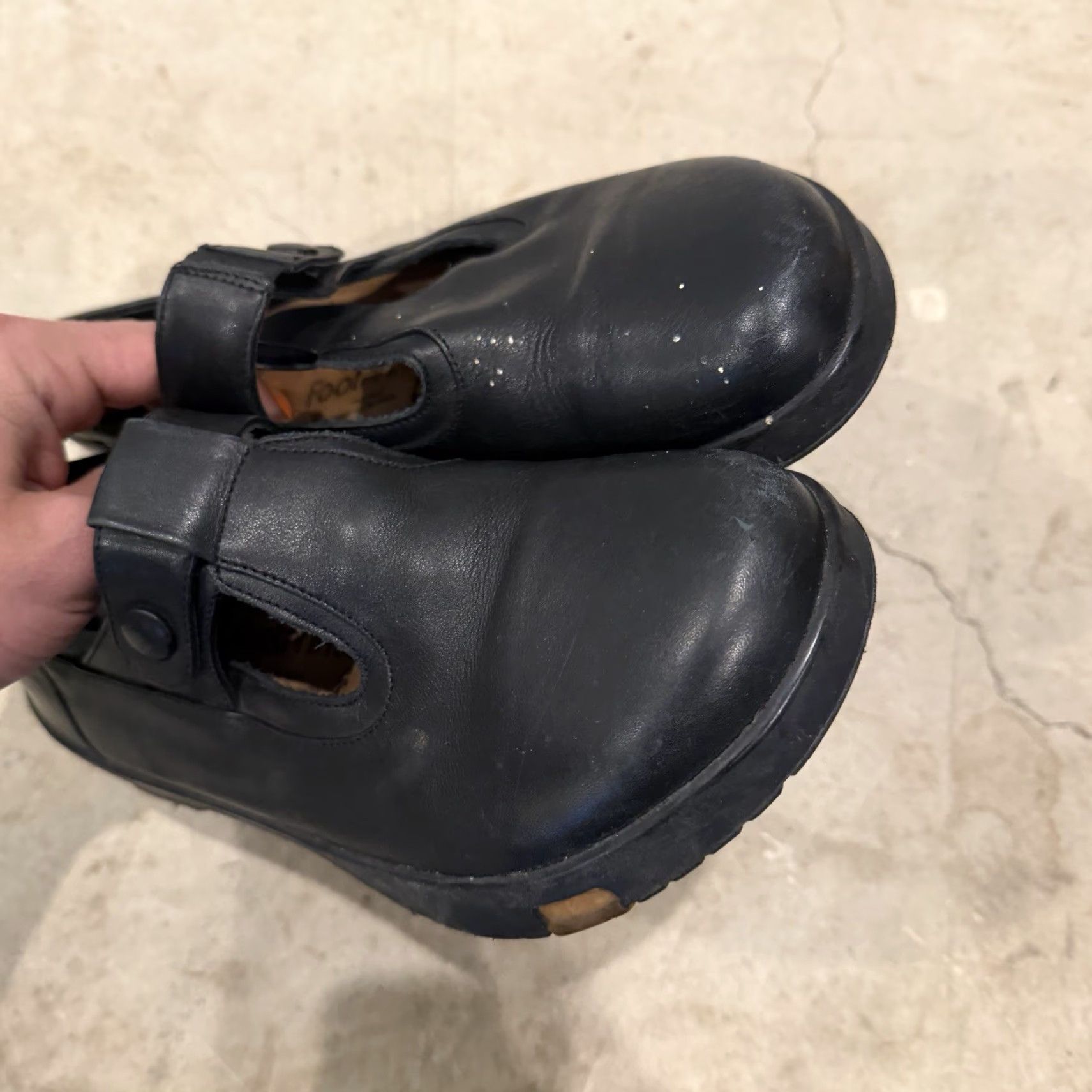 CLOSED Footprints Womens Leather Closed Toe Buckle Loafers Black Size 39 US 8 Narrow AA N Leather Size US 8 / IT 38 - 4 Thumbnail