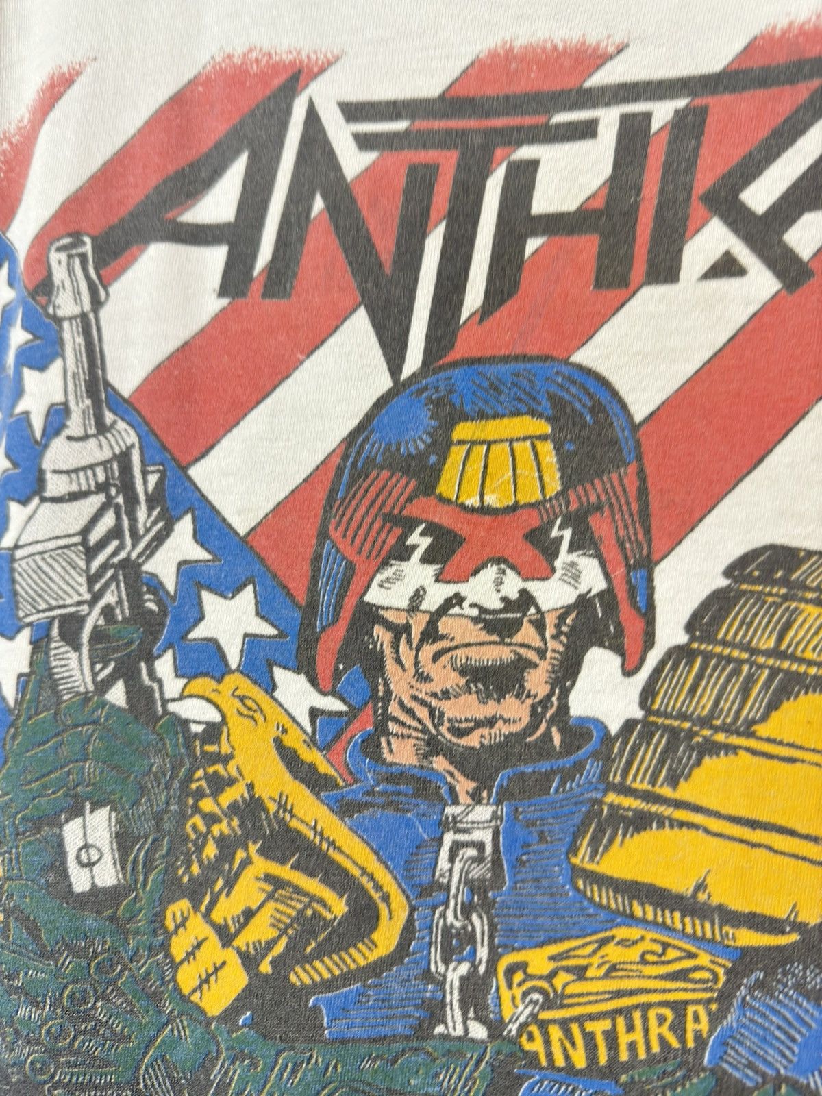 Band Tees Vintage 1987 ANTHRAX "I am The Law" Band Tee Size US M / EU 48-50 / 2 - 4 Thumbnail