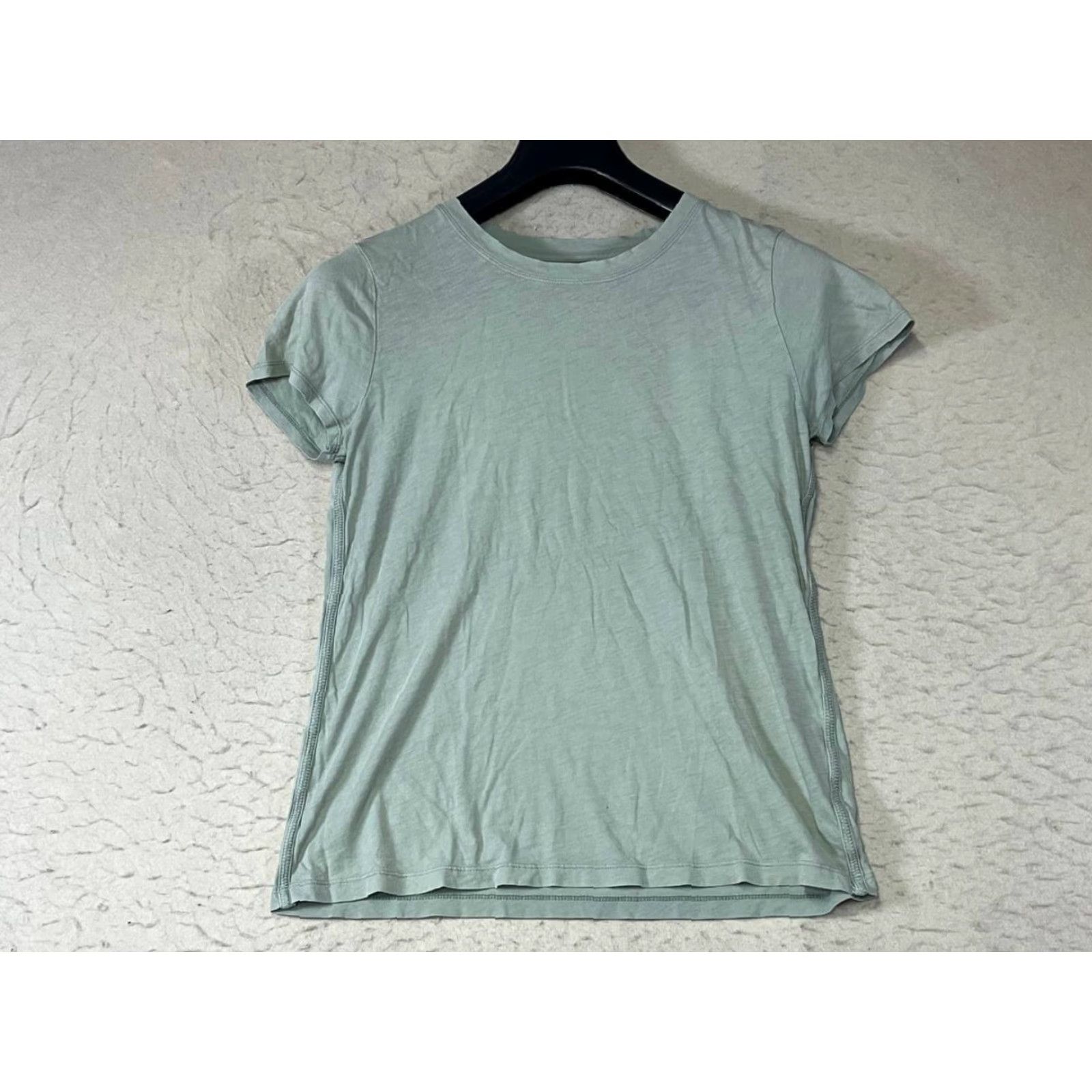 Athleta Athleta T-Shirt Womens Small Green Casual "See Pics" Size S / US 4 / IT 40 - 2 Thumbnail