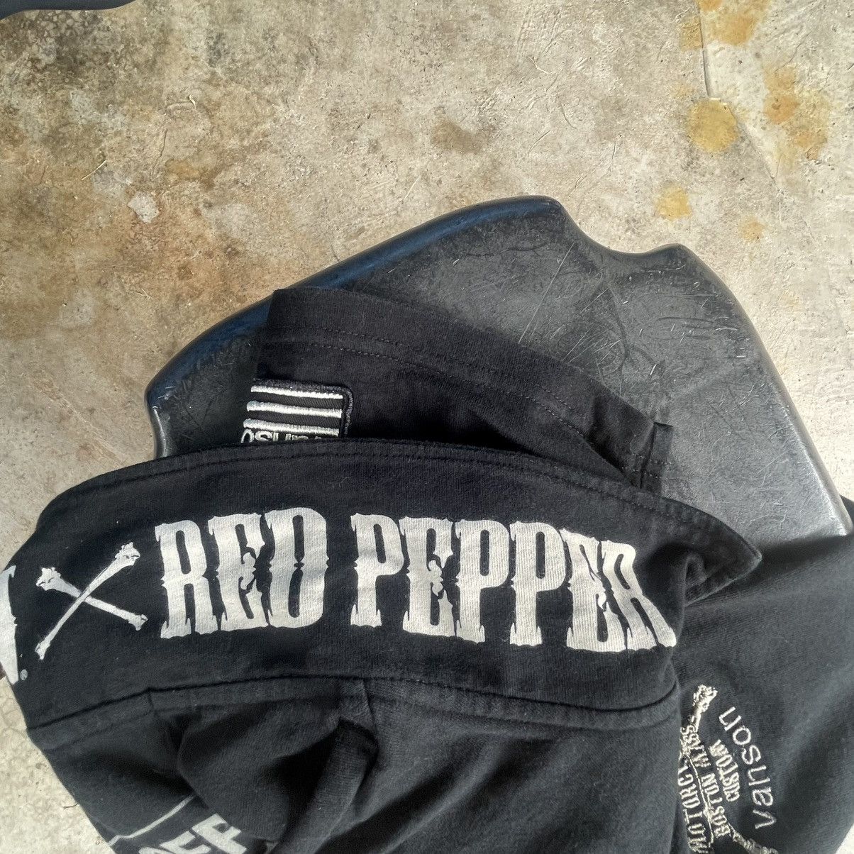 Vanson Leathers 🔥Vanson X Red Pepper Embroidered Big Skulls Polos Shirts Size US S / EU 44-46 / 1 - 9 Thumbnail