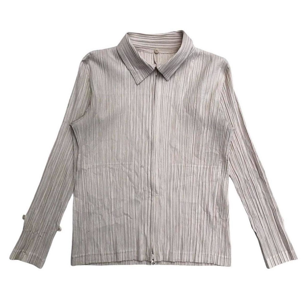 Pleats Please Issey Miyake Faux Fur Issey Miyake Pleats Please Zip Up Long Sleeve Size S / US 4 / IT 40 - 2 Thumbnail