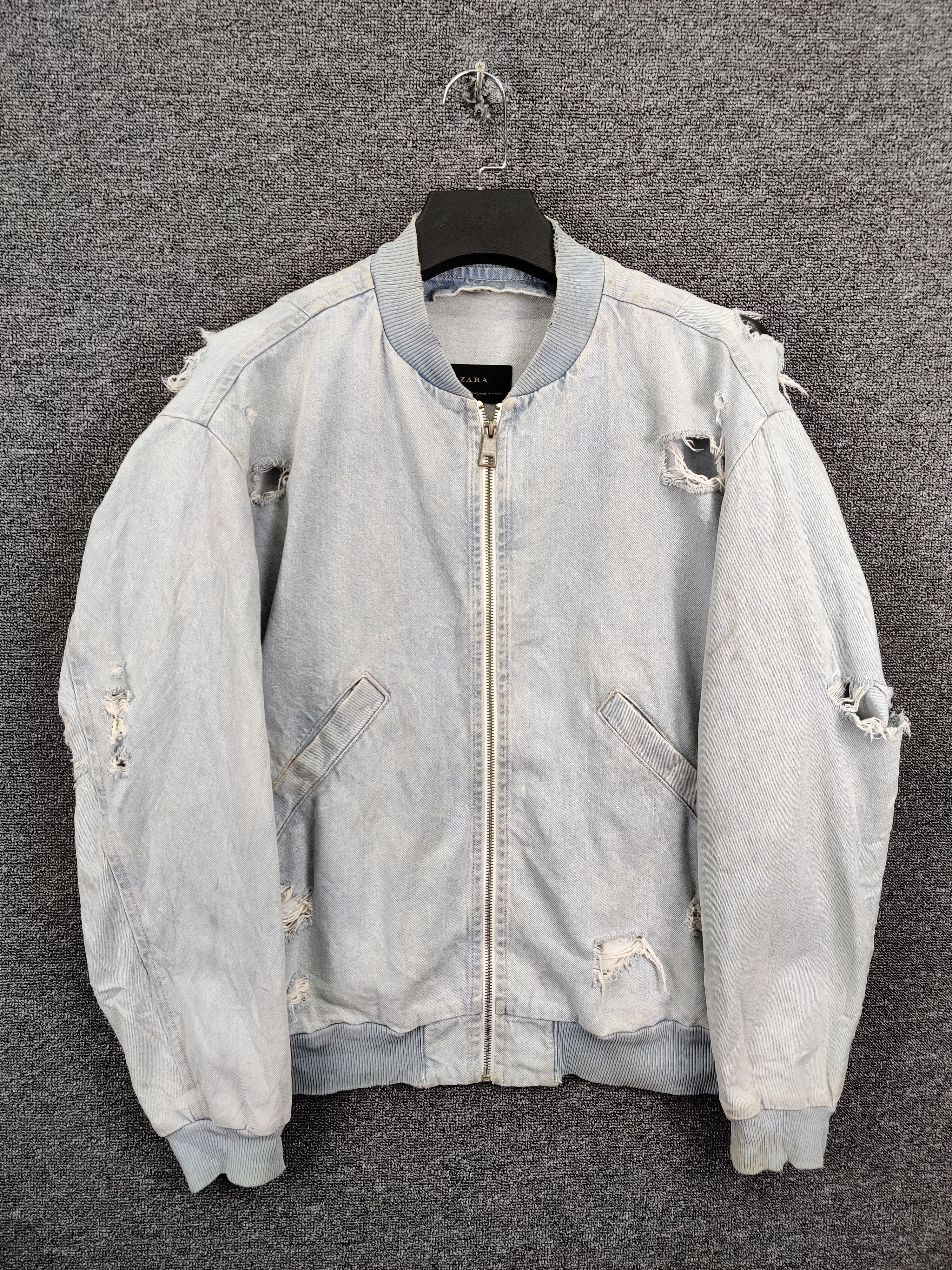 Zara Thrashed Zara Man Distressed Denim Jacket Size US M / EU 48-50 / 2 - 1 Thumbnail