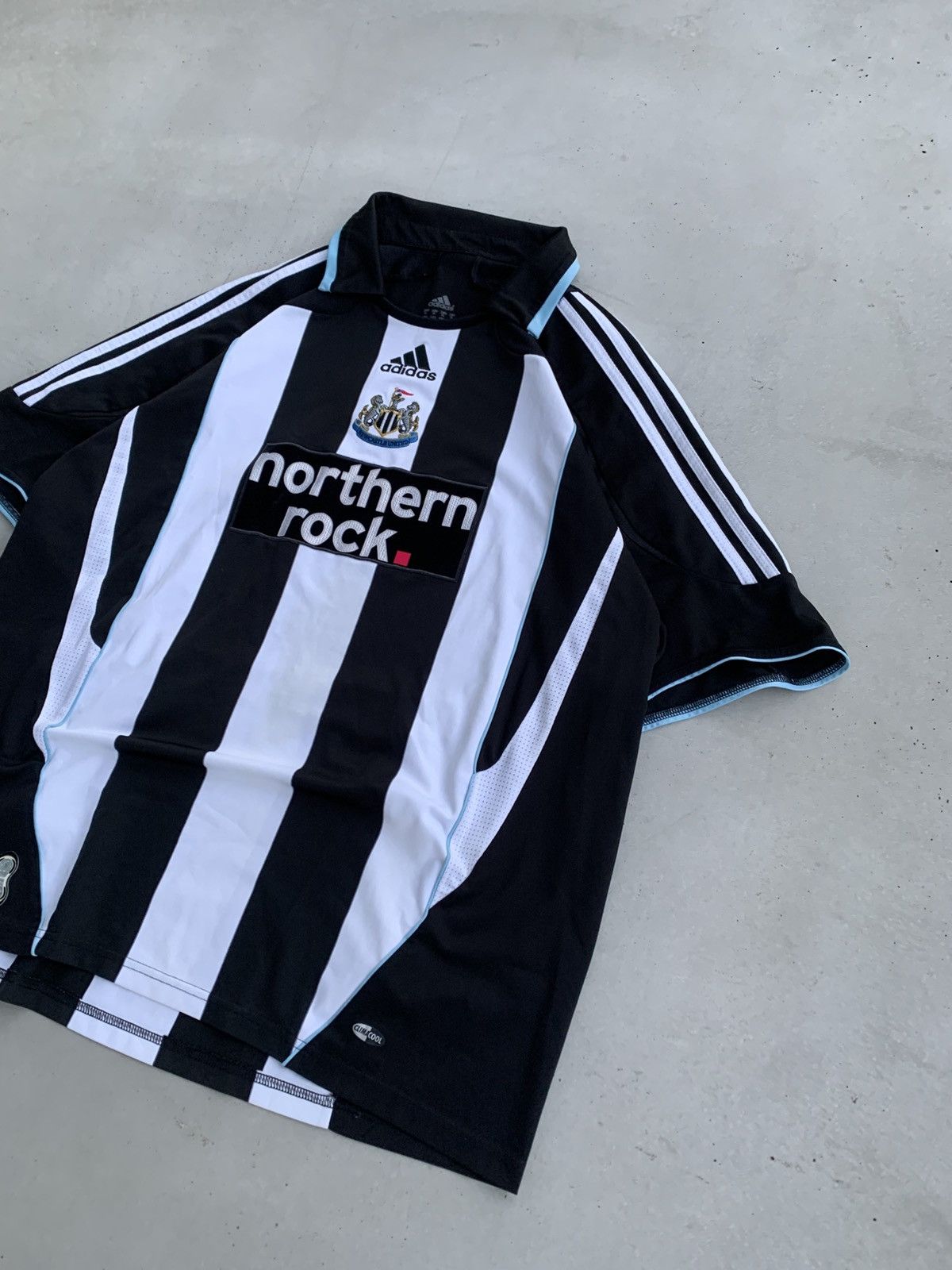 Adidas Adidas New Custle Jersey Vintage Avantgarde Football Tee Y2k Size US L / EU 52-54 / 3 - 2 Thumbnail