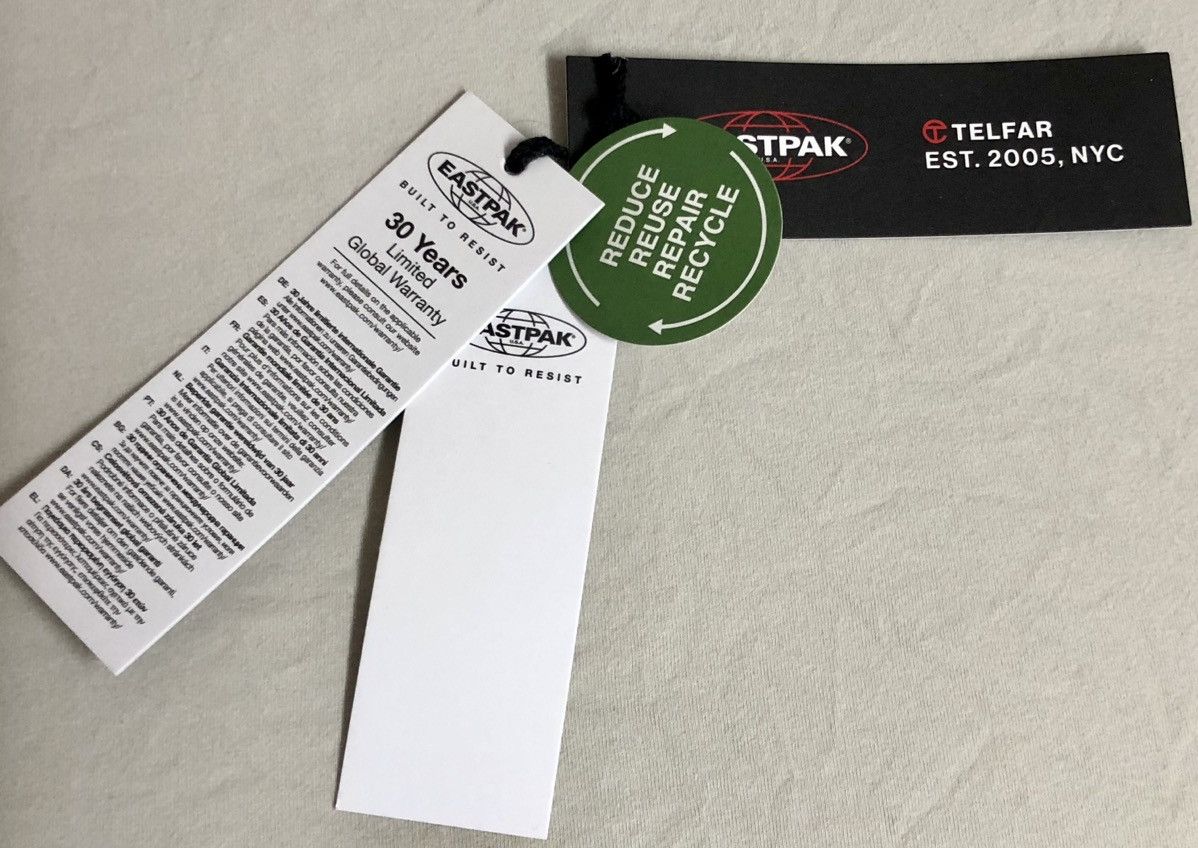Eastpak × Telfar Eastpak X Telfar Circle Bag Brandnew with Tags Size ONE SIZE - 6 Thumbnail