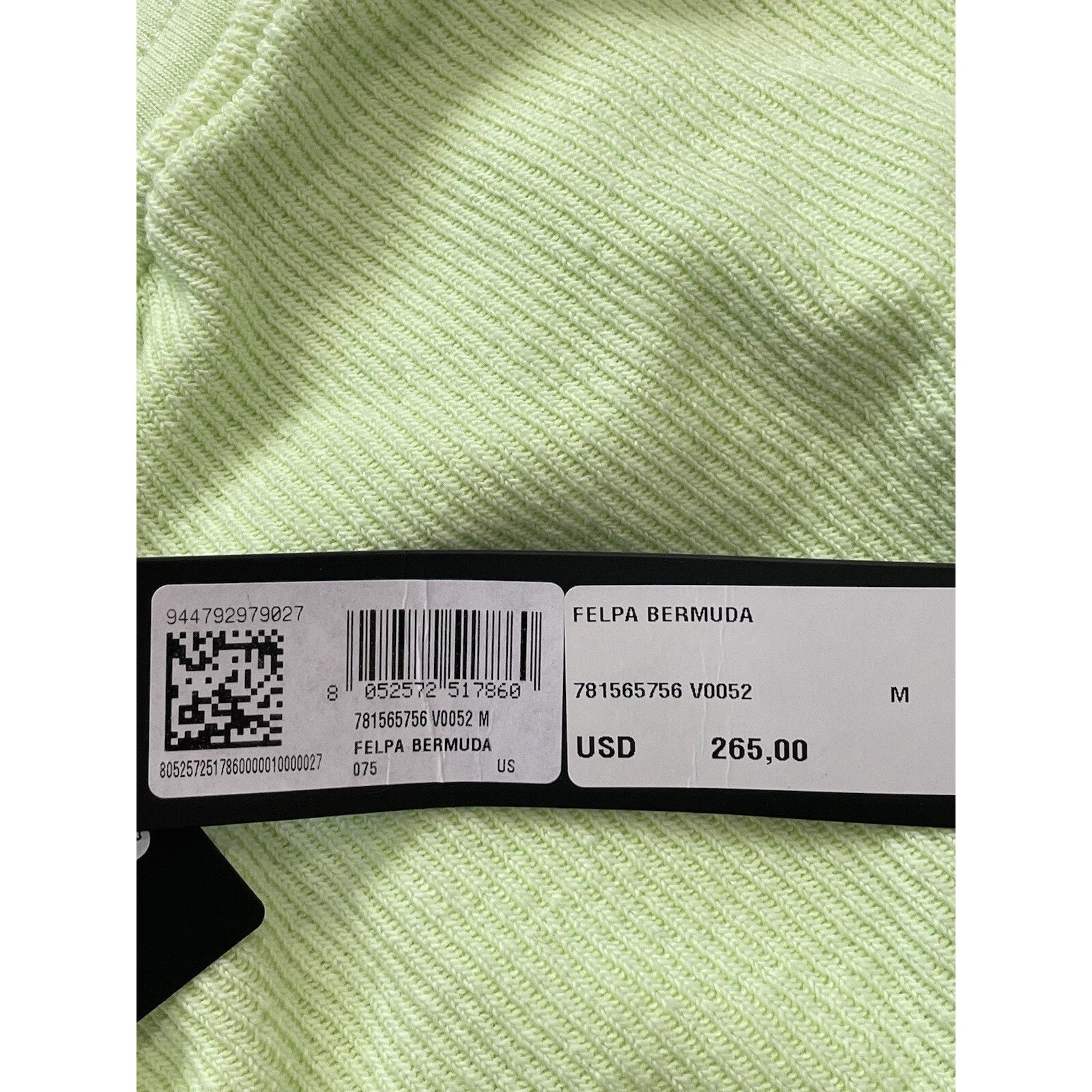 Stone Island STONE ISLAND FELPA BERMUDA MEDIUM IN GREEN NWT Size US 32 / EU 48 - 4 Thumbnail