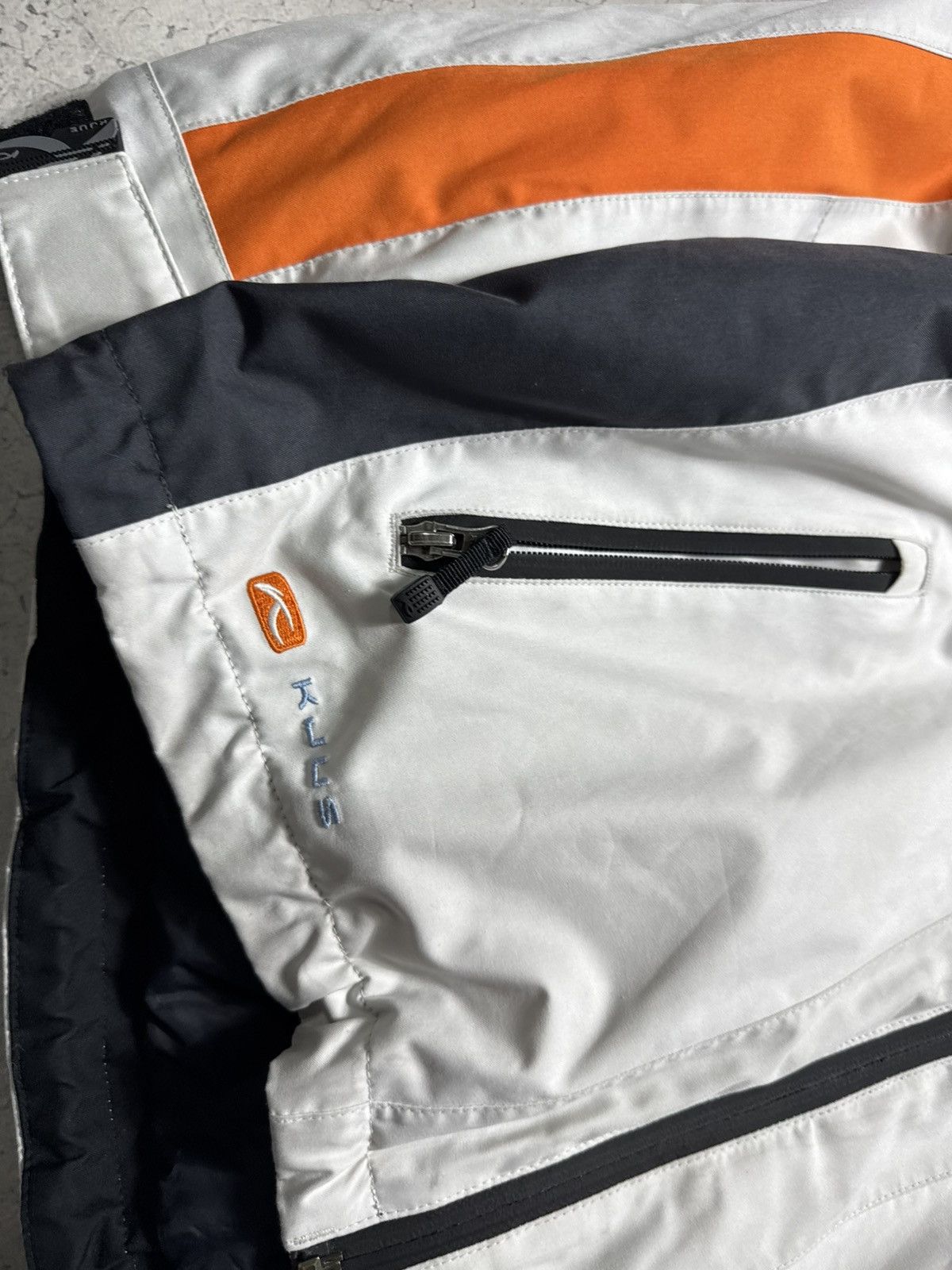 KJUS Kjus Ski Jacket Size M Outdoor Size US M / EU 48-50 / 2 - 4 Thumbnail