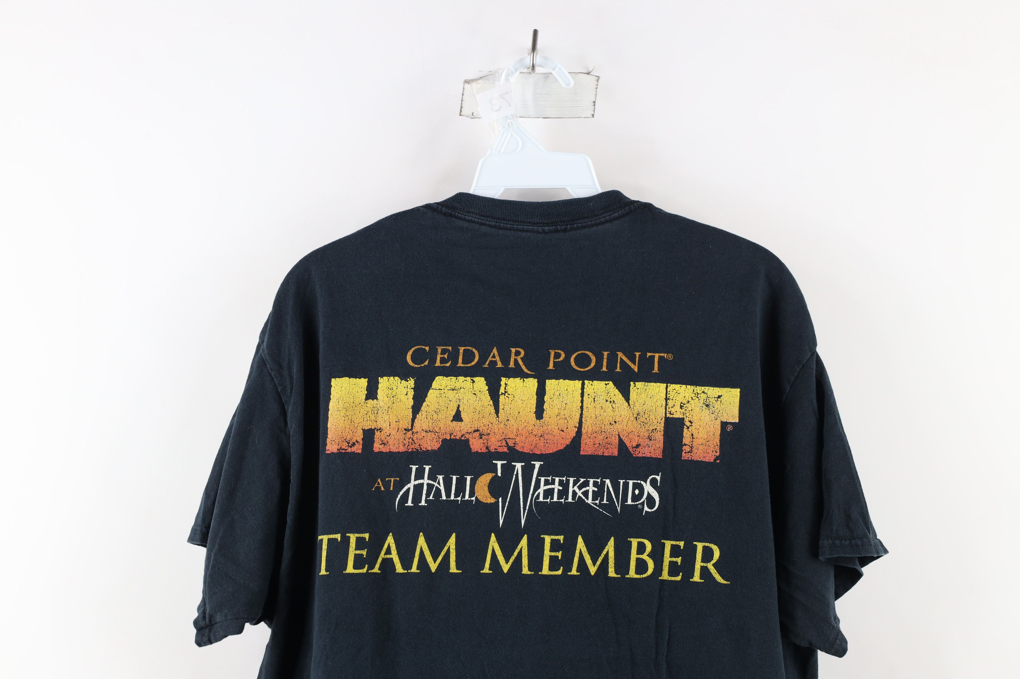 Vintage Vintage Y2K Point HalloWeekends Team Member T-Shirt Black Size US L / EU 52-54 / 3 - 11 Thumbnail