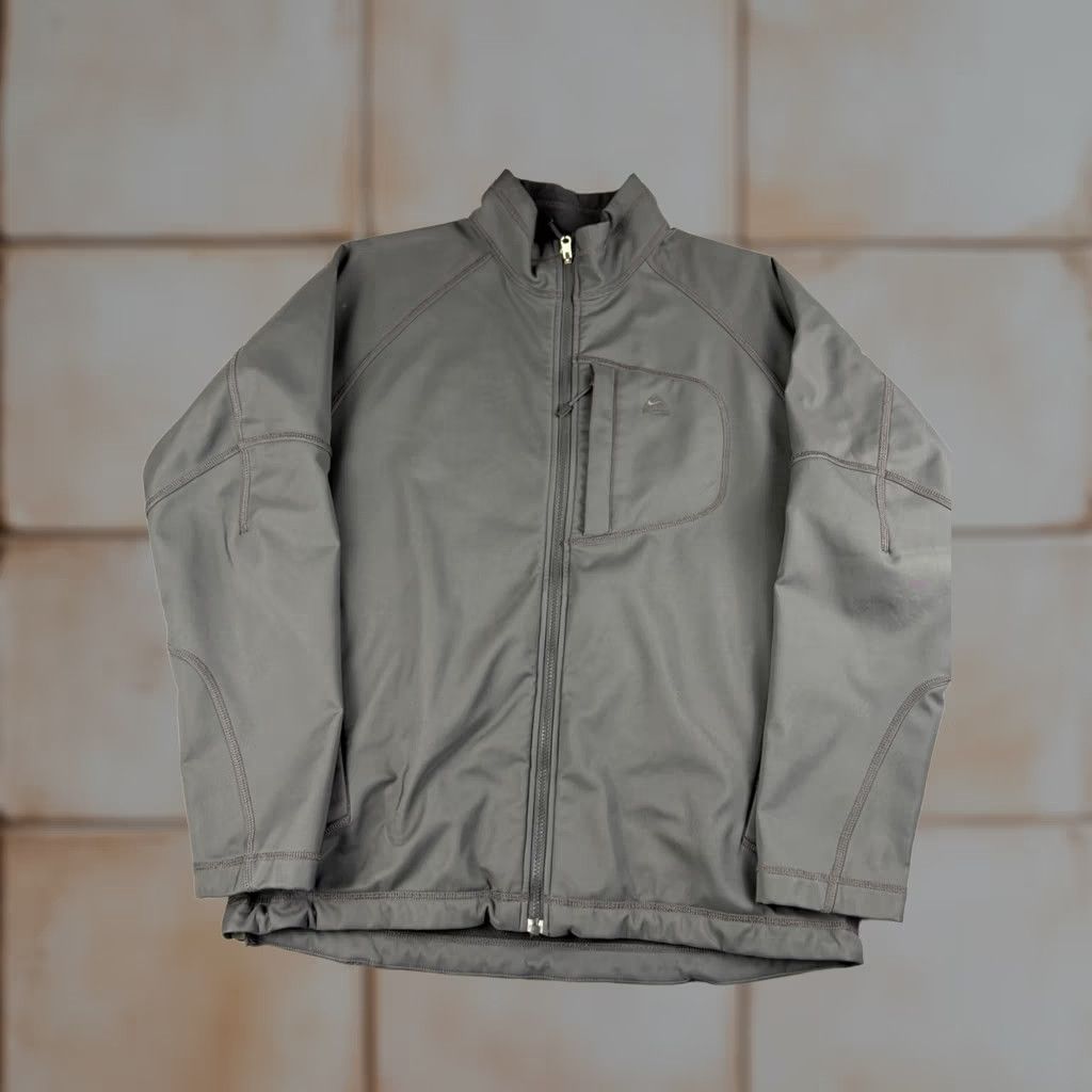 Nike VINTAGE Nike ACG Jacket Mens L Gray Full Zip Outdoor Softshell Hiking Size US L / EU 52-54 / 3 - 1 Thumbnail