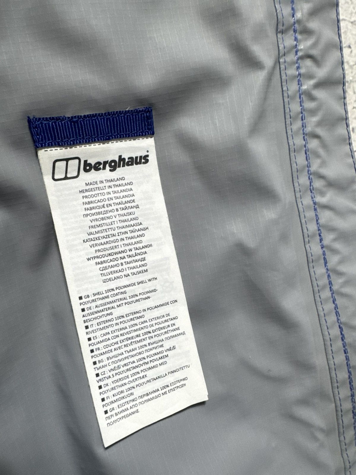 Berghaus Berghaus AQ2 Membrane Nylon Jacket Size M Blue Women’s Size M / US 6-8 / IT 42-44 - 9 Thumbnail