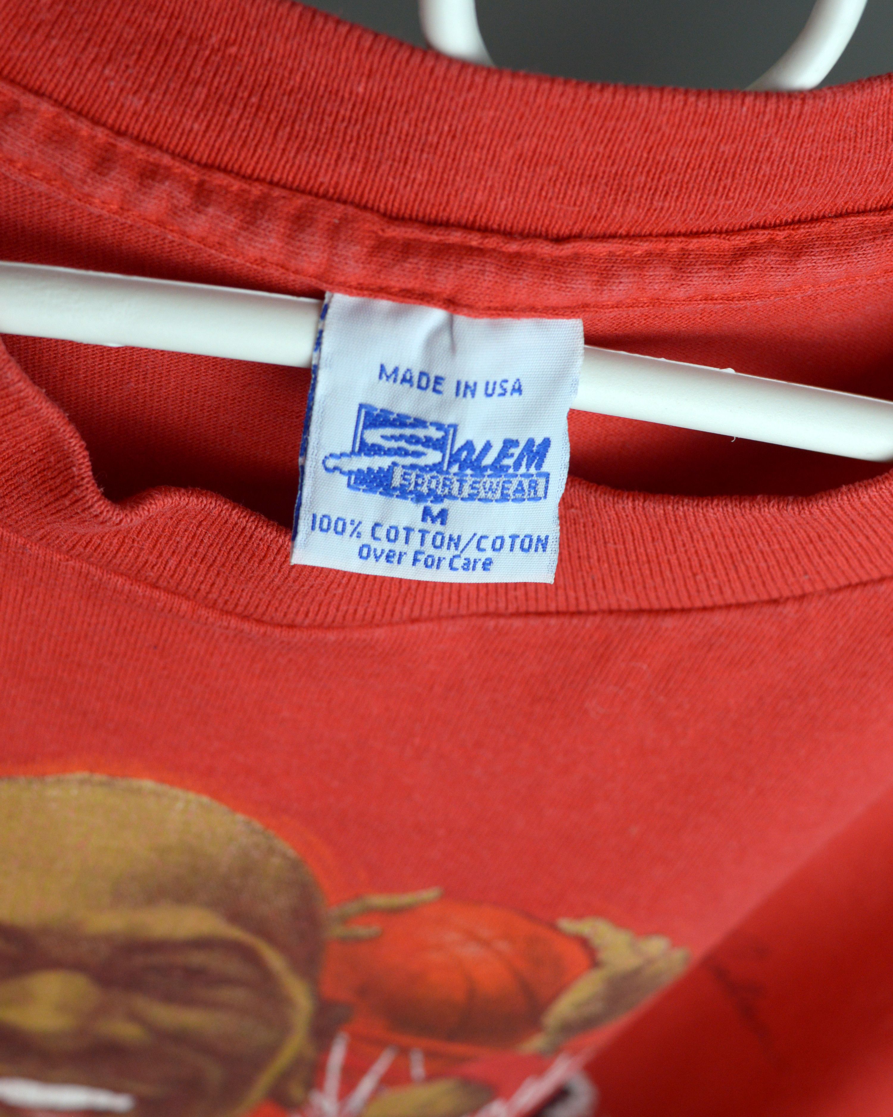 Jordan Brand × NBA × Vintage Vintage Michael Jordan Bulls 23 90s t shirt Size US M / EU 48-50 / 2 - 4 Thumbnail