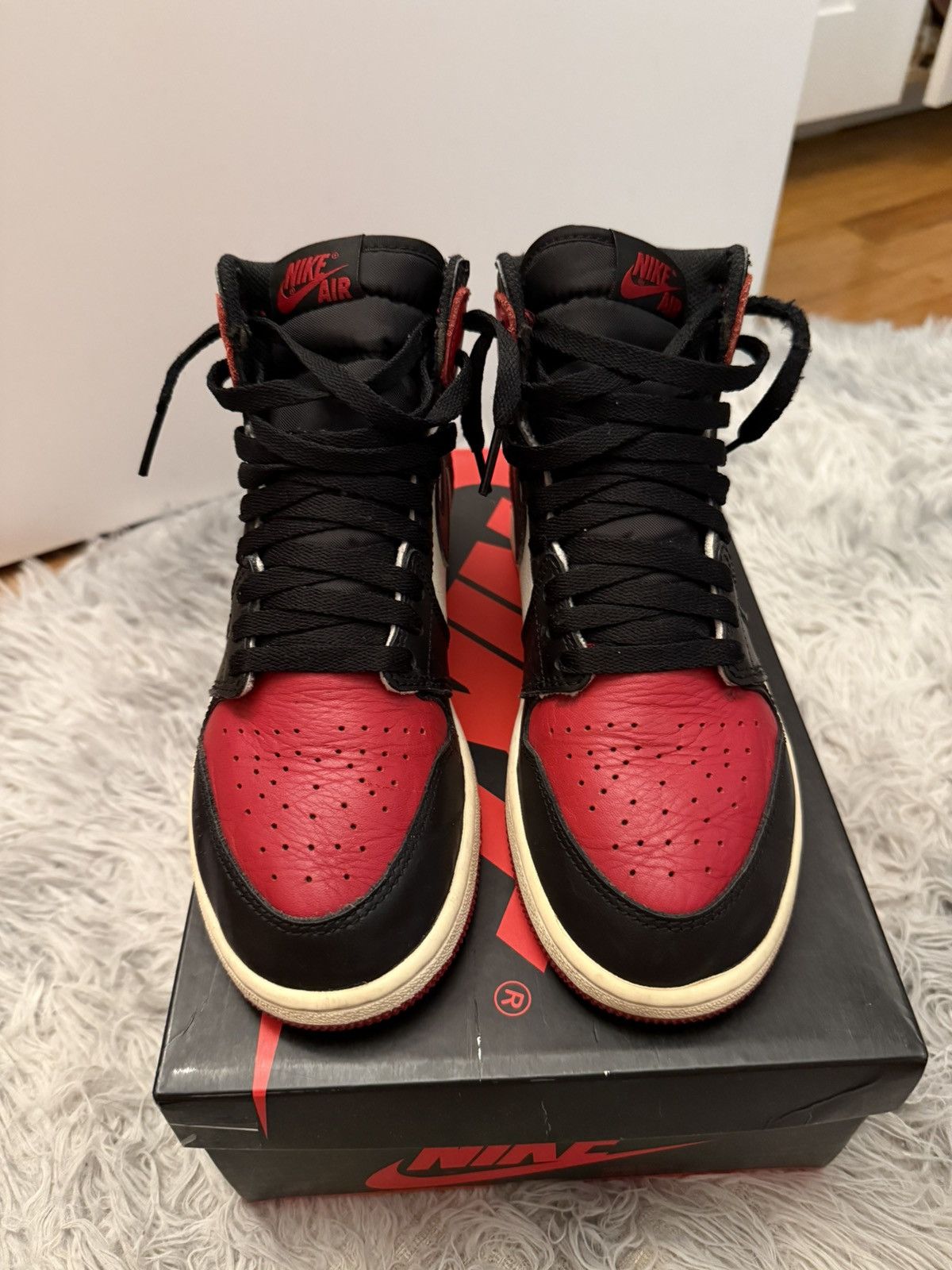 Jordan Brand Air Jordan Retro 1 High OG BG Bred Toe Size US 6 / EU 39 - 3 Thumbnail